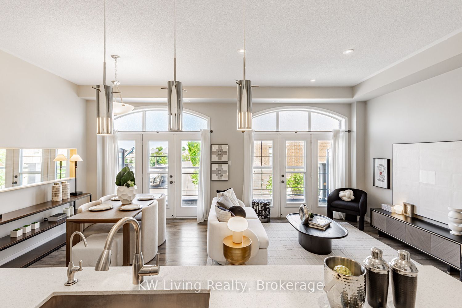 12508 Ninth Line Property Photo 17