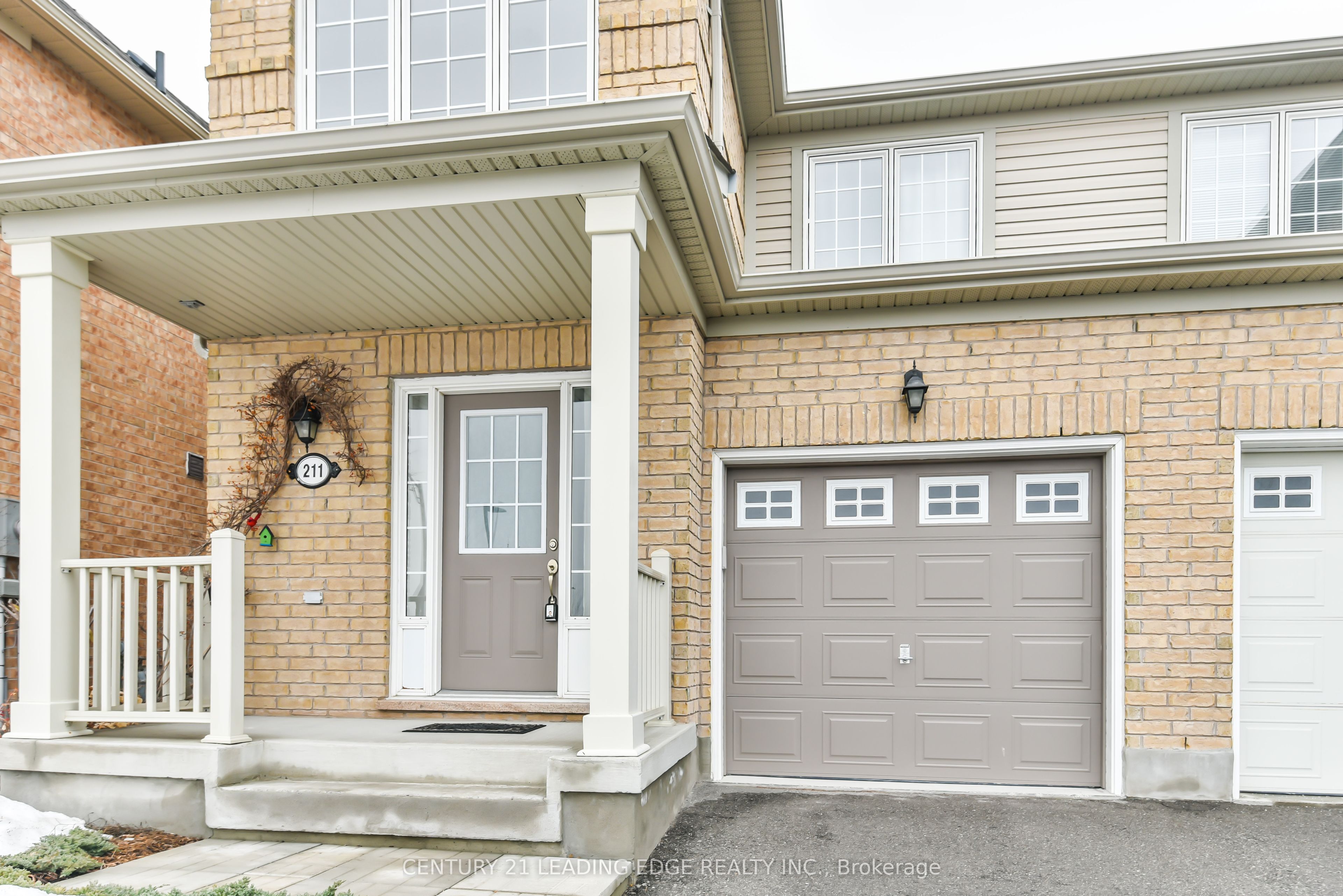 211 Weldon Road Property Photo 1