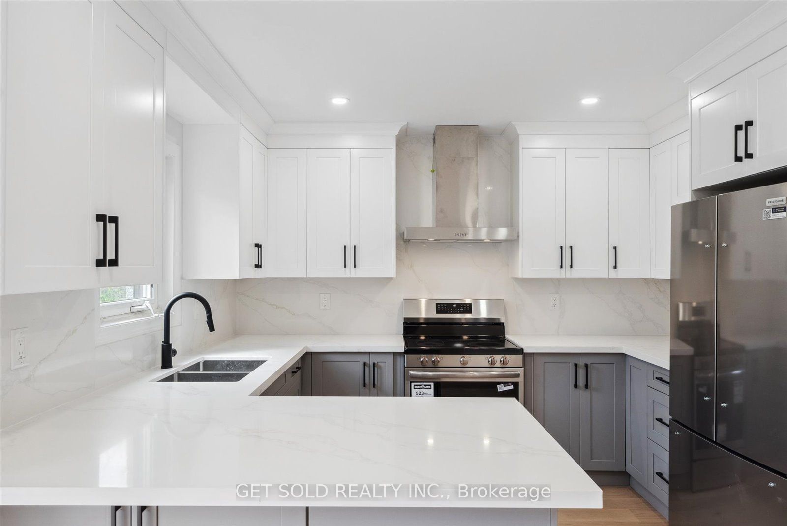 27 Edenbridge Drive Property Photo 20