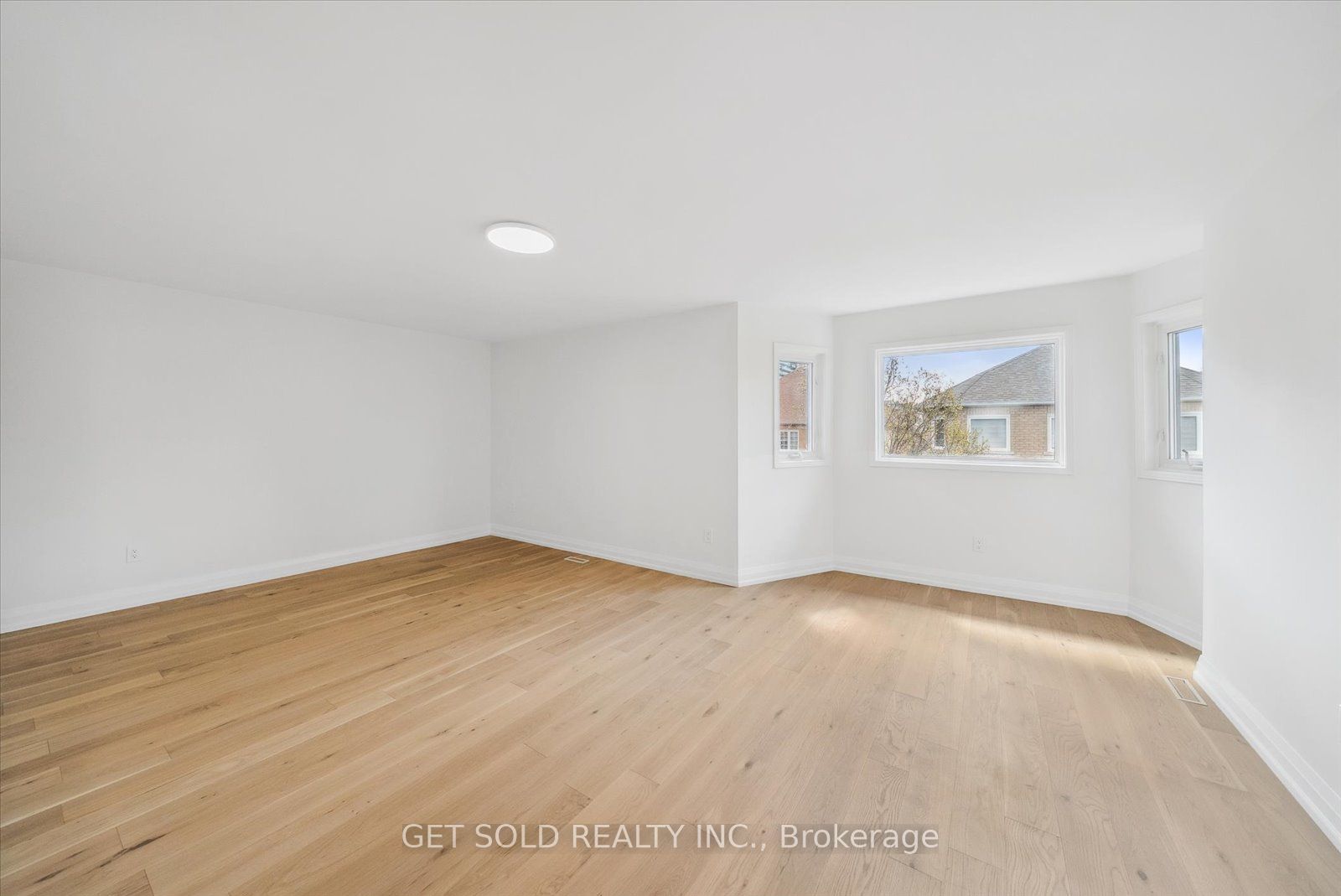 27 Edenbridge Drive Property Photo 26