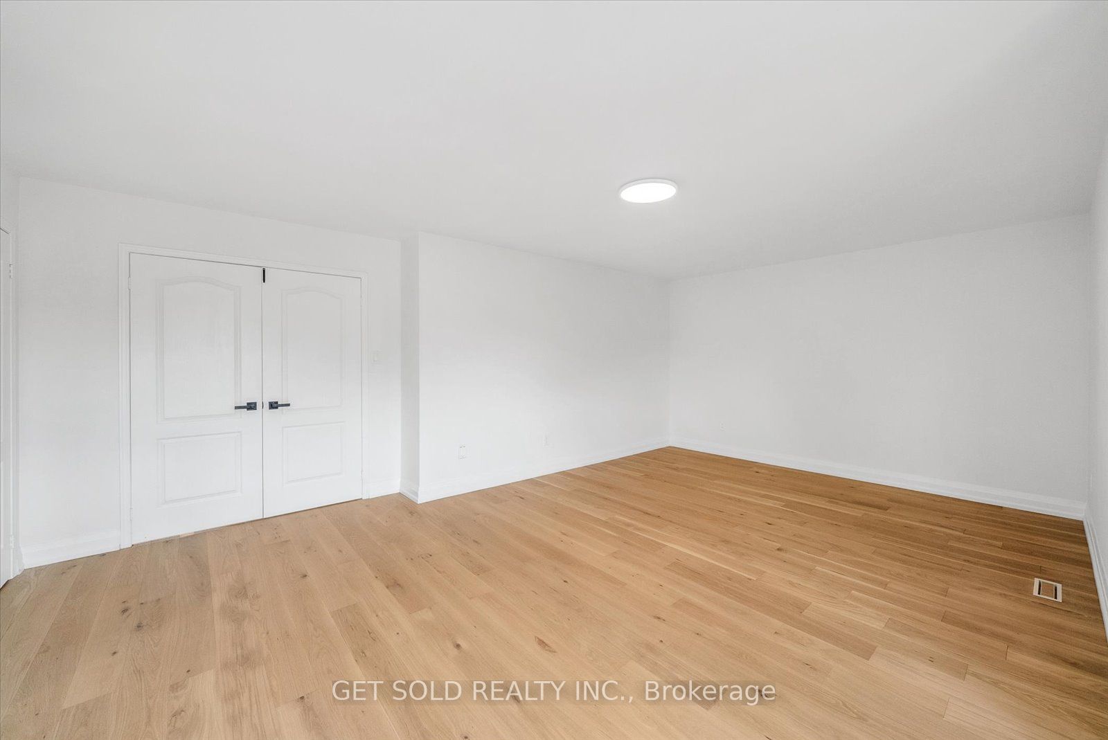 27 Edenbridge Drive Property Photo 27
