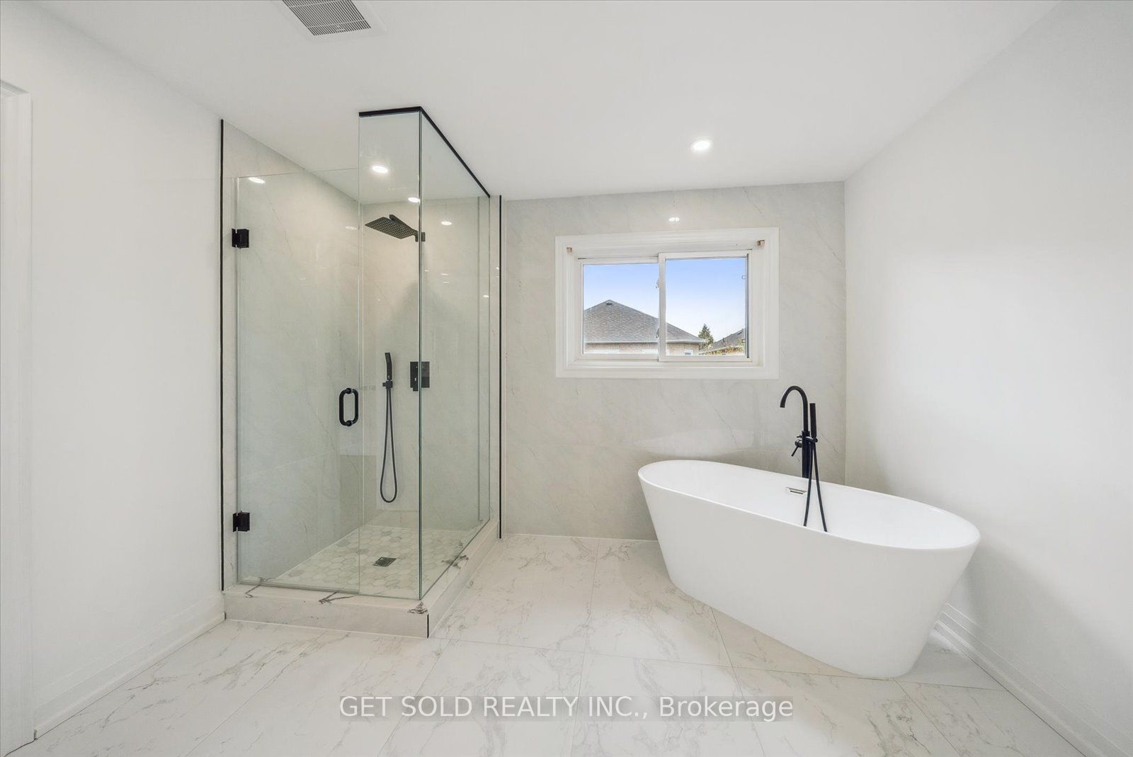 27 Edenbridge Drive Property Photo 29