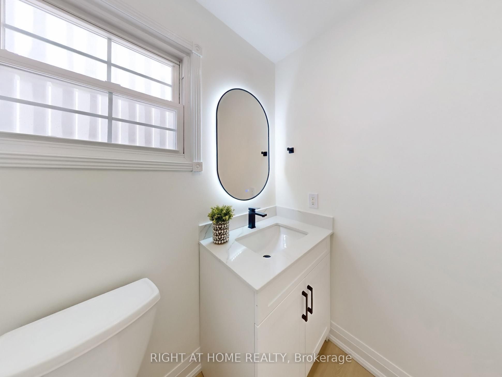 94 Reginald Crescent Property Photo 4