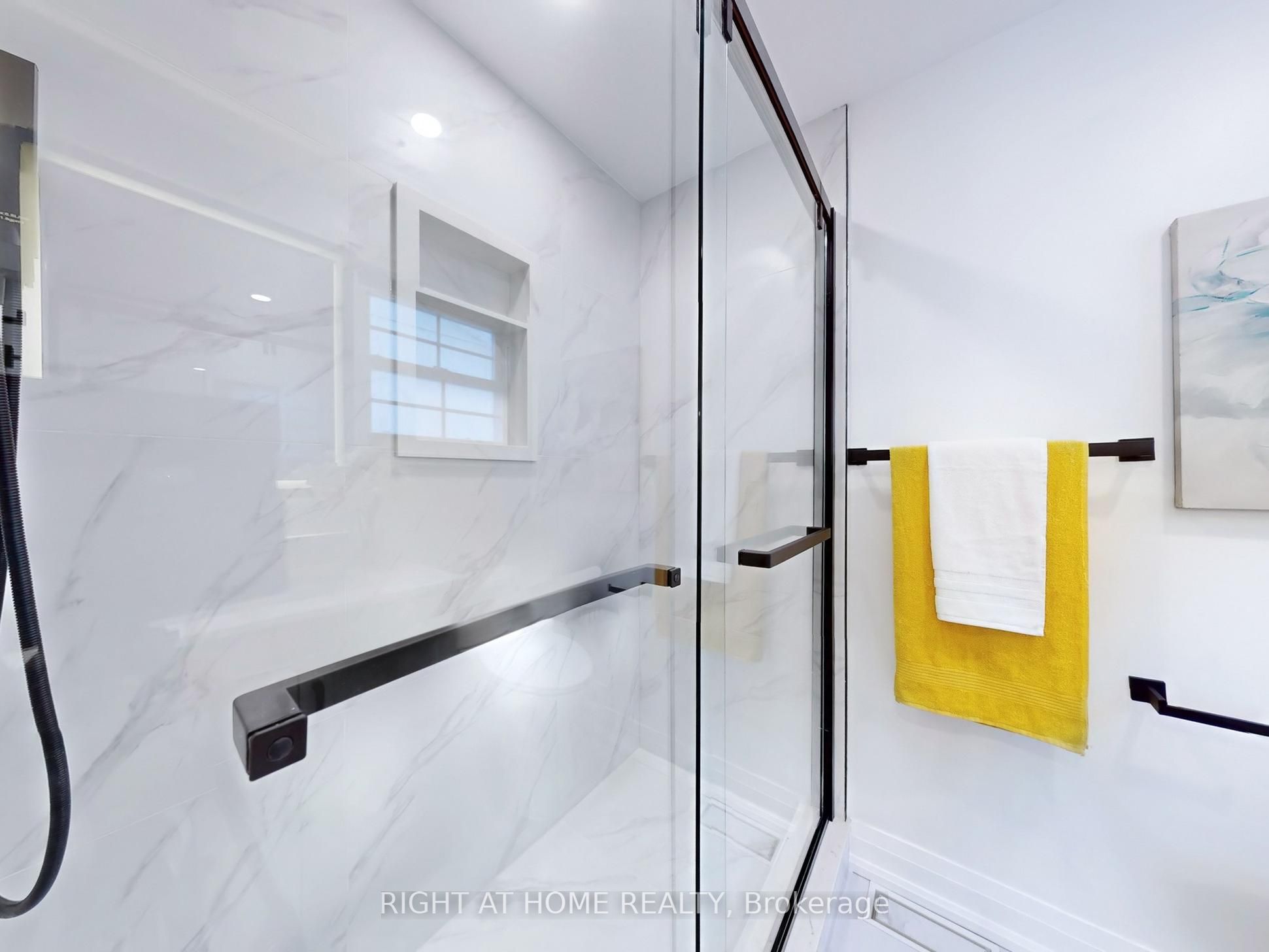 94 Reginald Crescent Property Photo 6