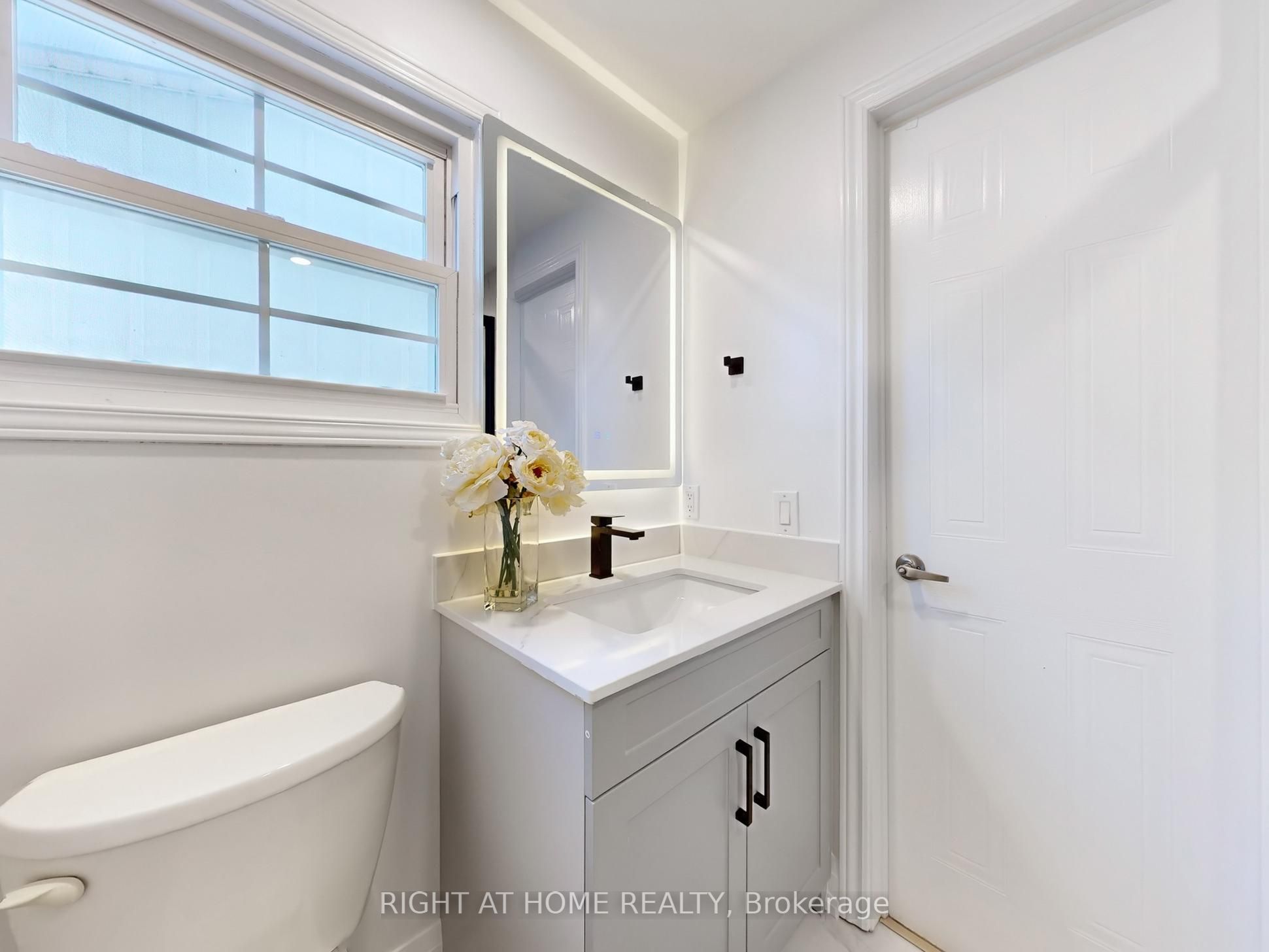 94 Reginald Crescent Property Photo 7