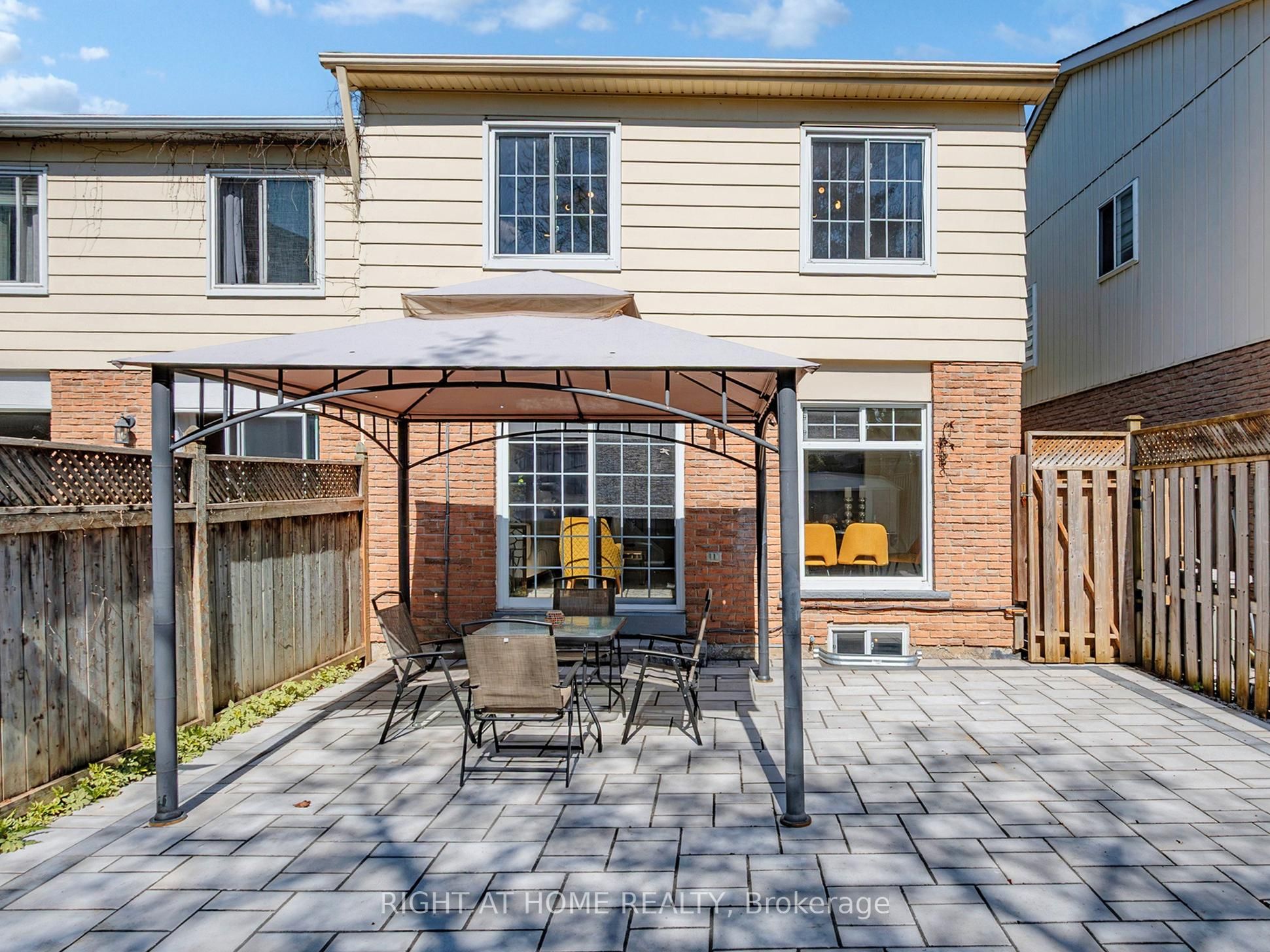 94 Reginald Crescent Property Photo 11