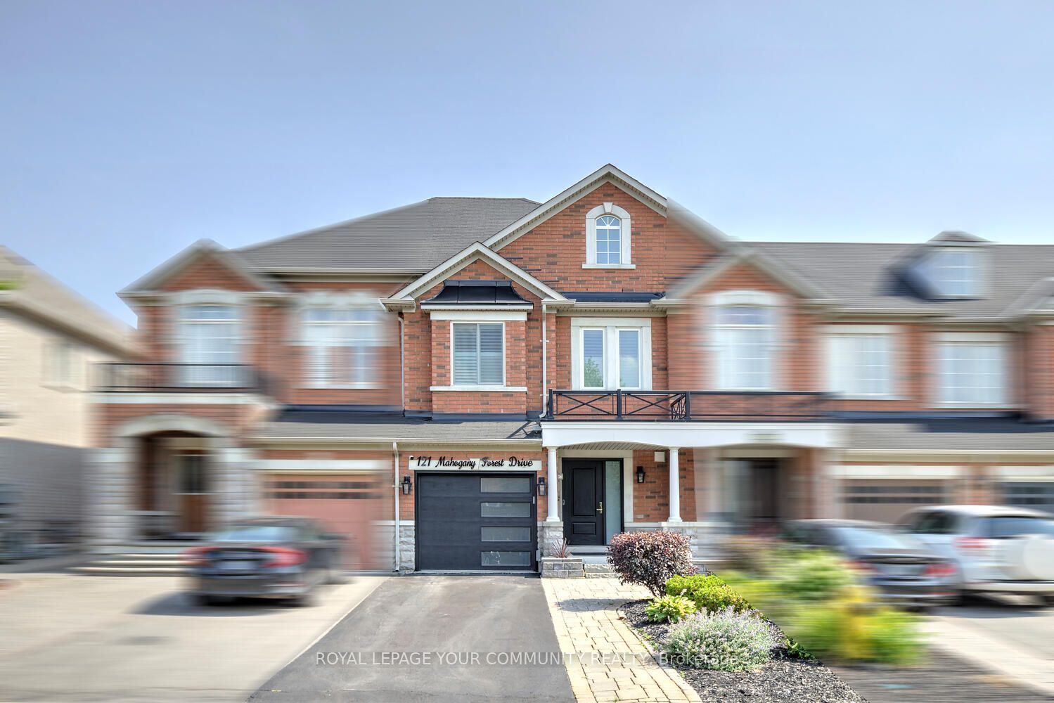 121 Mahogany Forest Drive Property Photo 1
