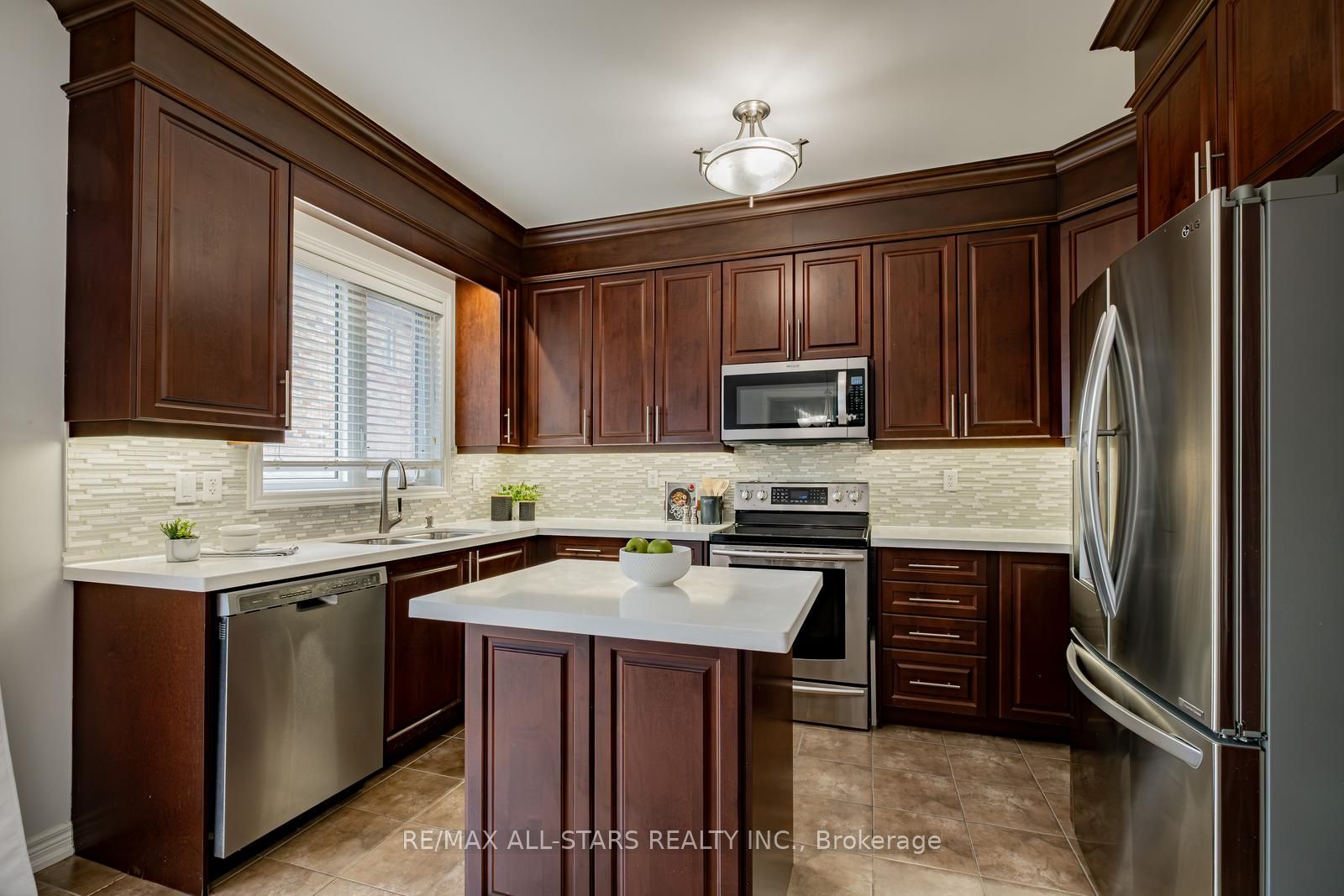 225 Delbert Circle Property Photo 17