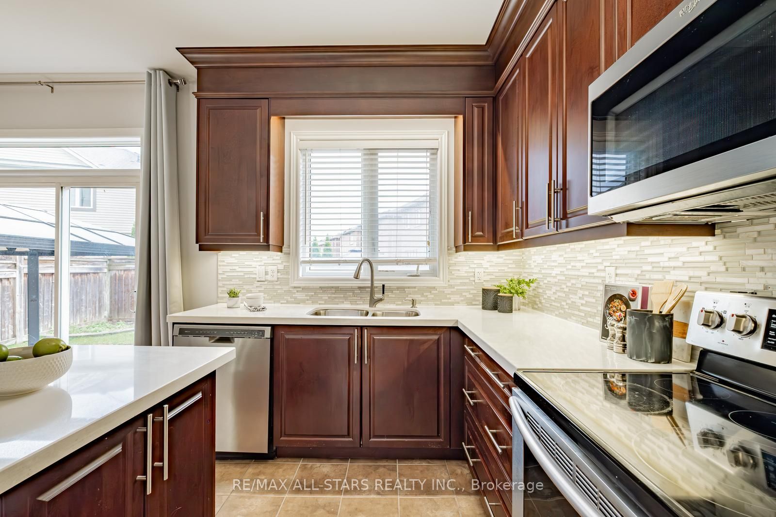 225 Delbert Circle Property Photo 18