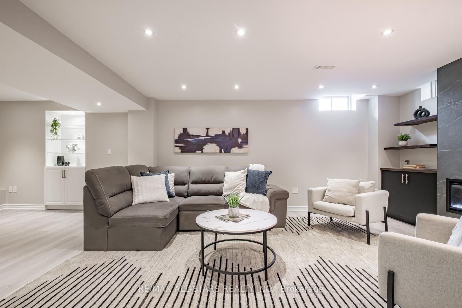 225 Delbert Circle Property Photo 34