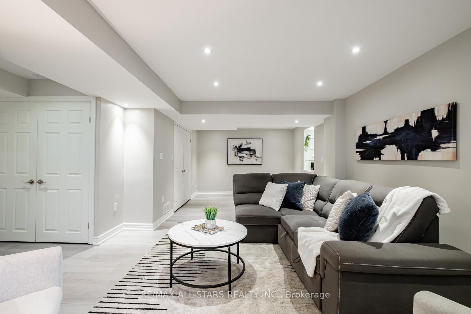 225 Delbert Circle Property Photo 35