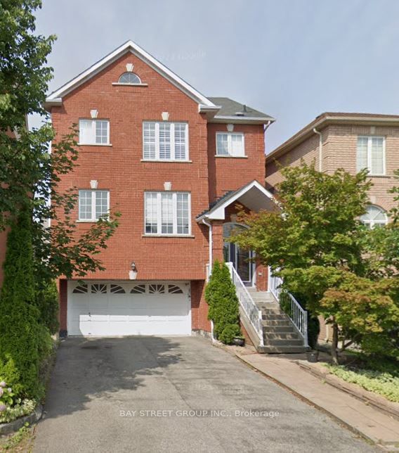 57 Gail Parks Cres Property Photo 1