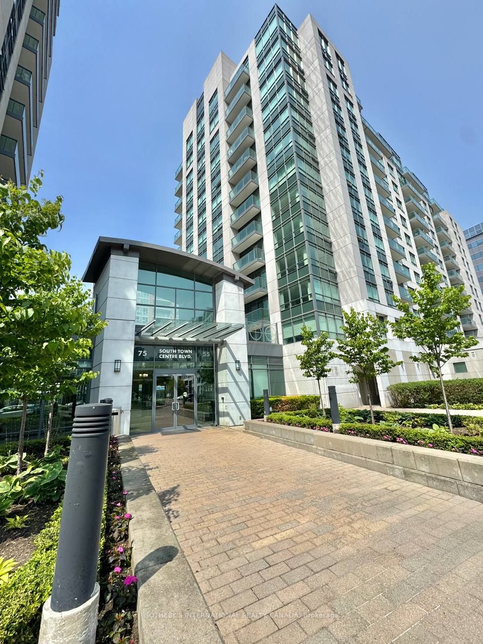 55 S Town Centre Blvd Property Photo 1