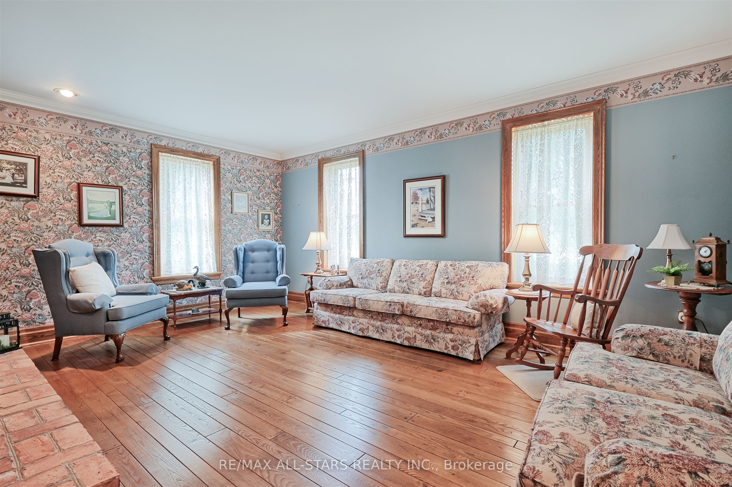 275 Webb Road Property Photo 6
