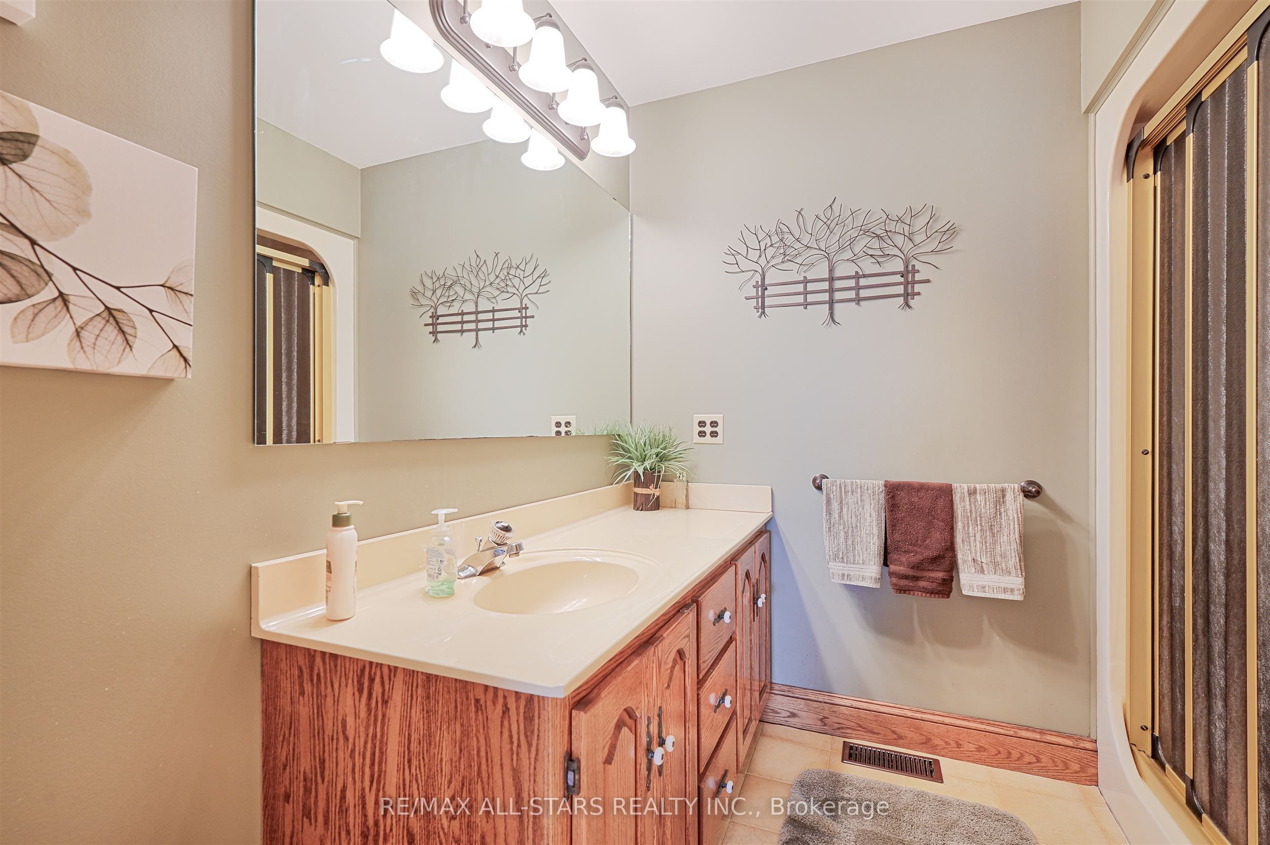 275 Webb Road Property Photo 28
