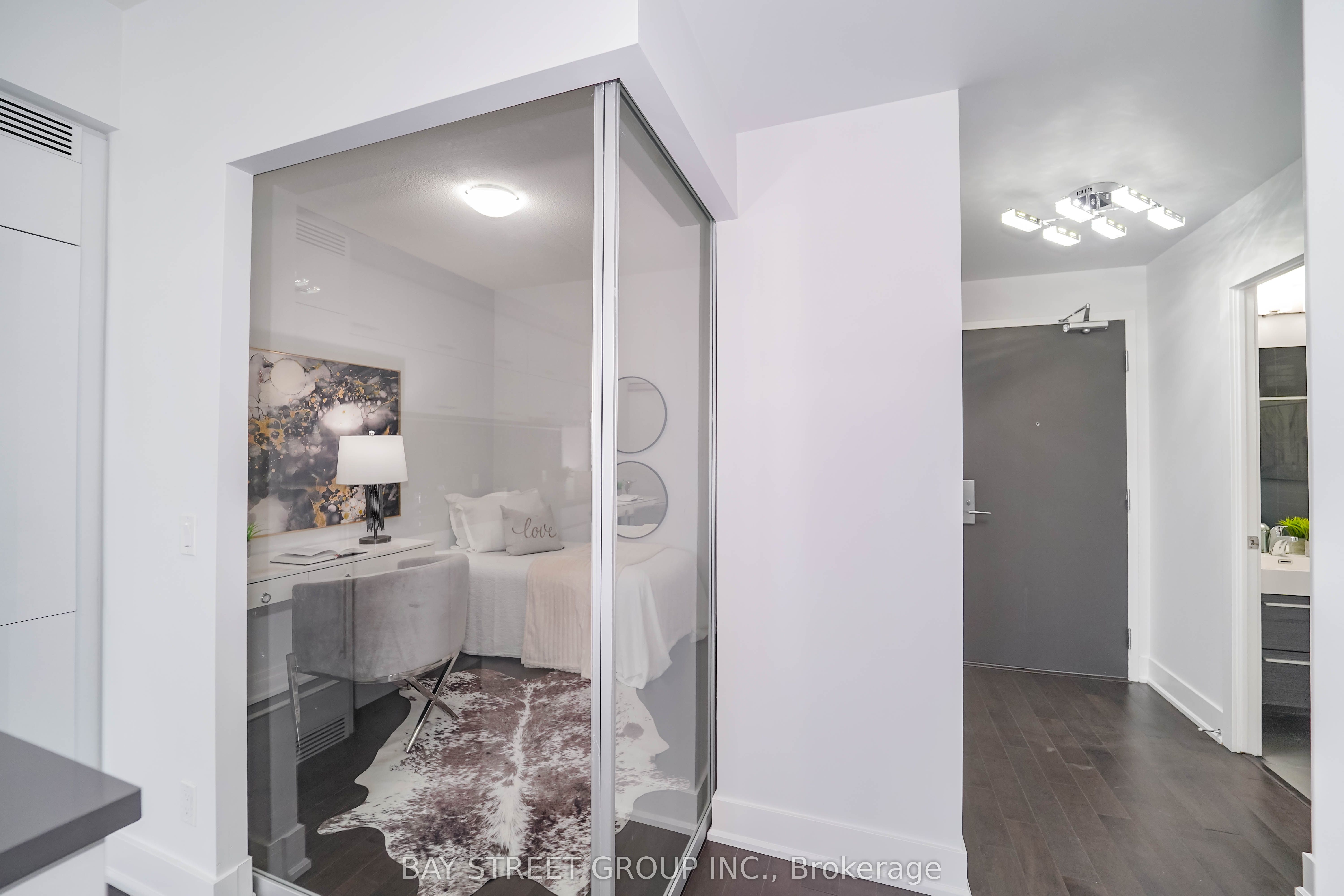 8081 Birchmount Road 909 Property Photo 12