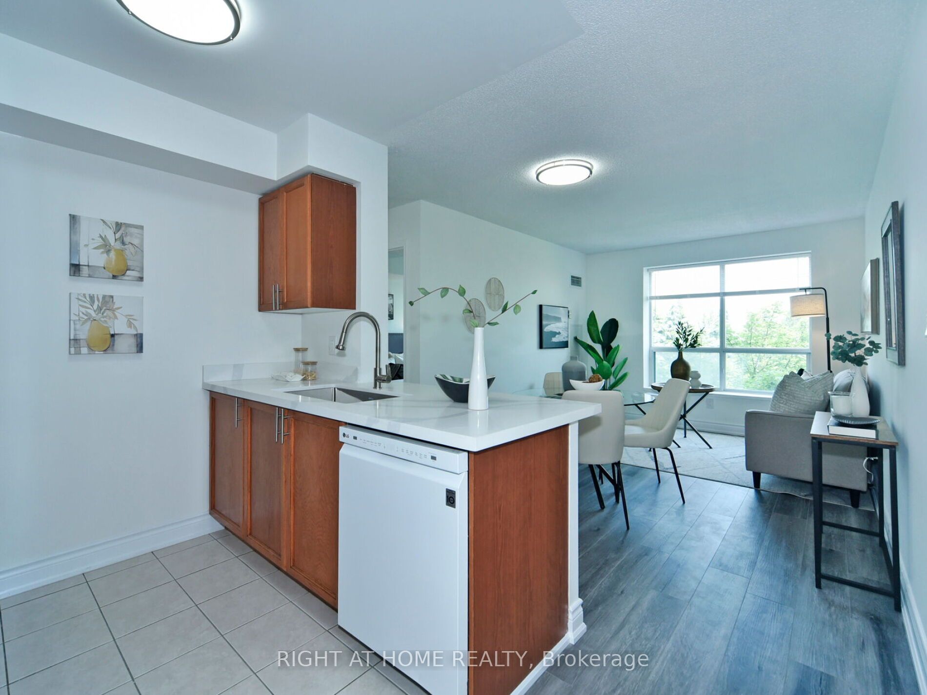 51 Baffin Court 501 Property Photo 1