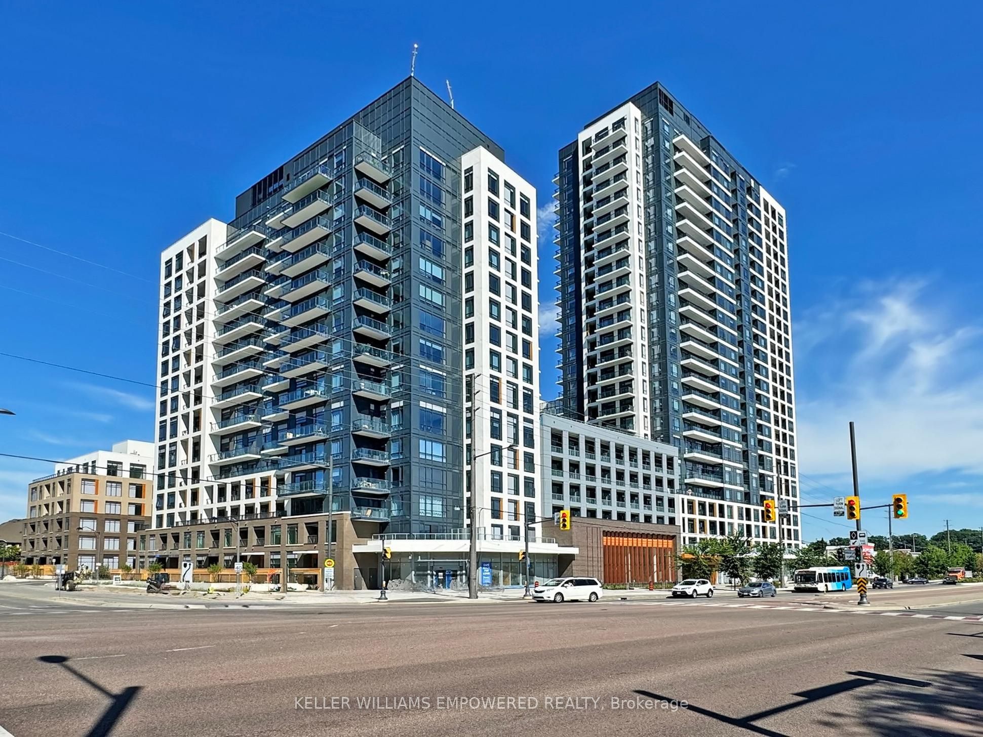 7950 Bathurst Street 1106 Property Photo 2