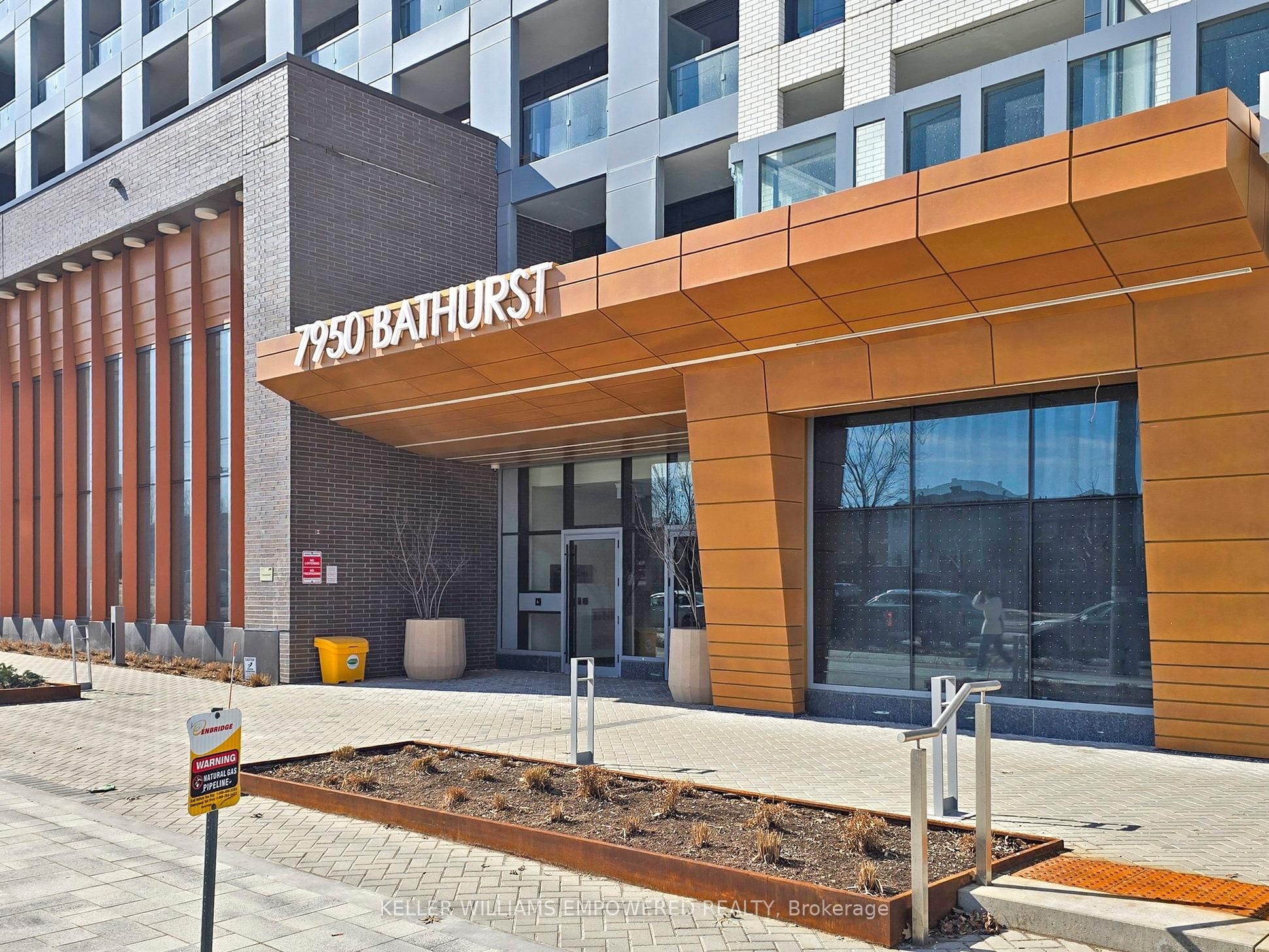 7950 Bathurst Street 1106 Property Photo 5