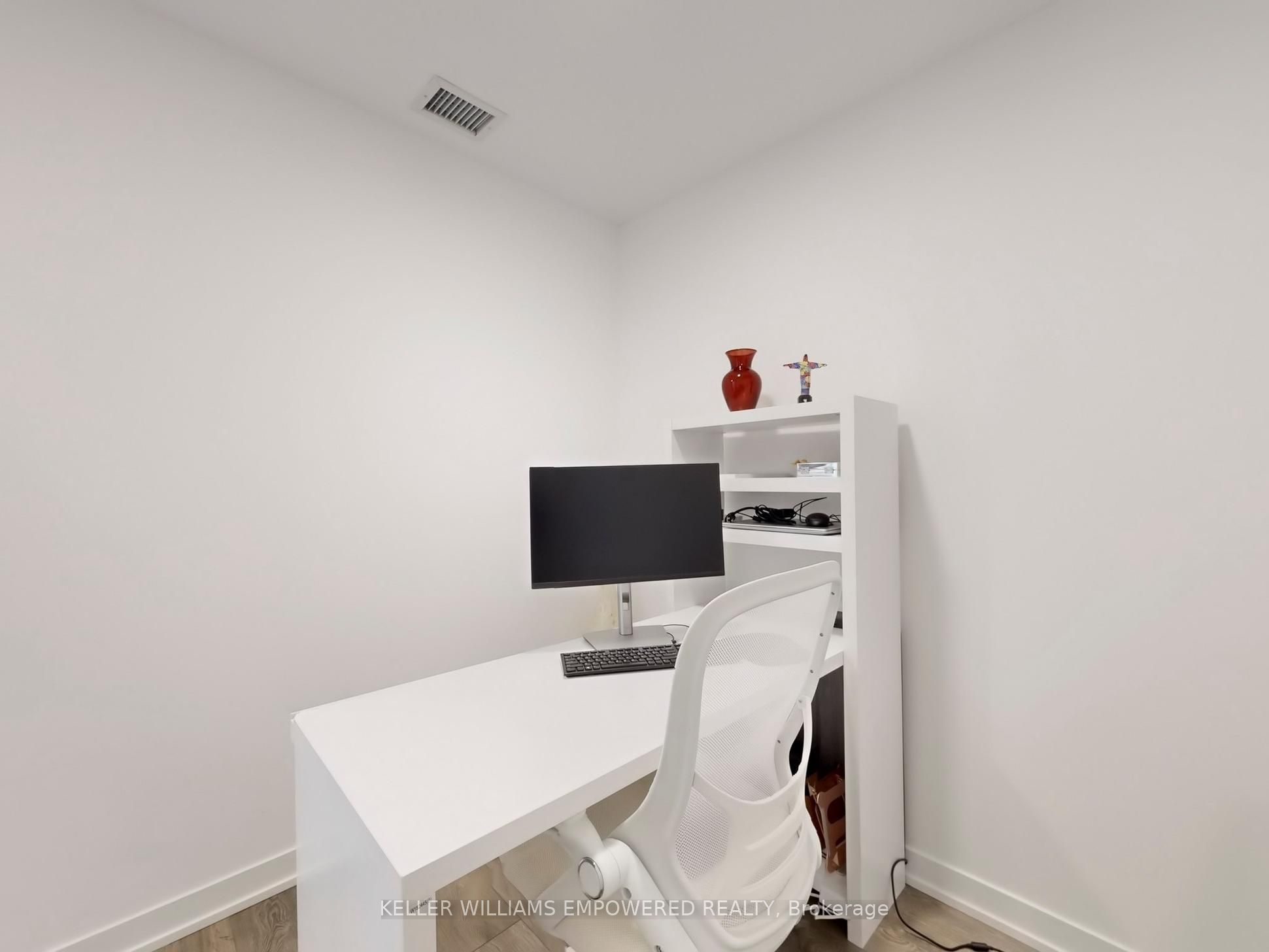 7950 Bathurst Street 1106 Property Photo 14