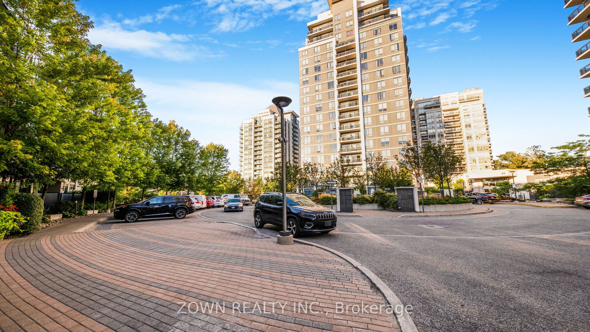 85 North Park Road 201 Property Photo 2