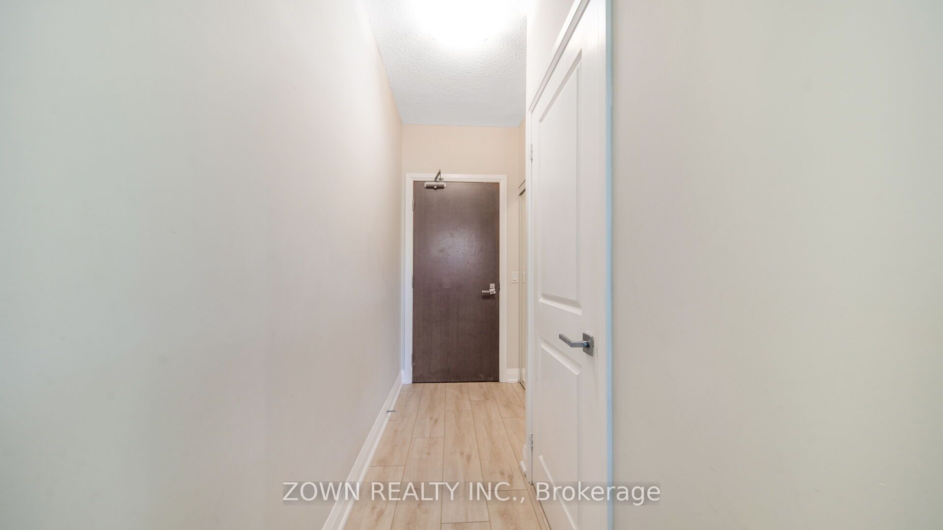 85 North Park Road 201 Property Photo 13