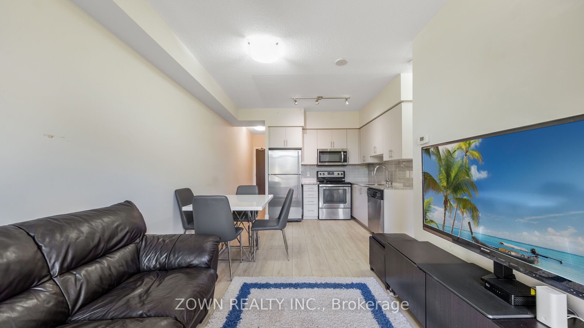 85 North Park Road 201 Property Photo 17