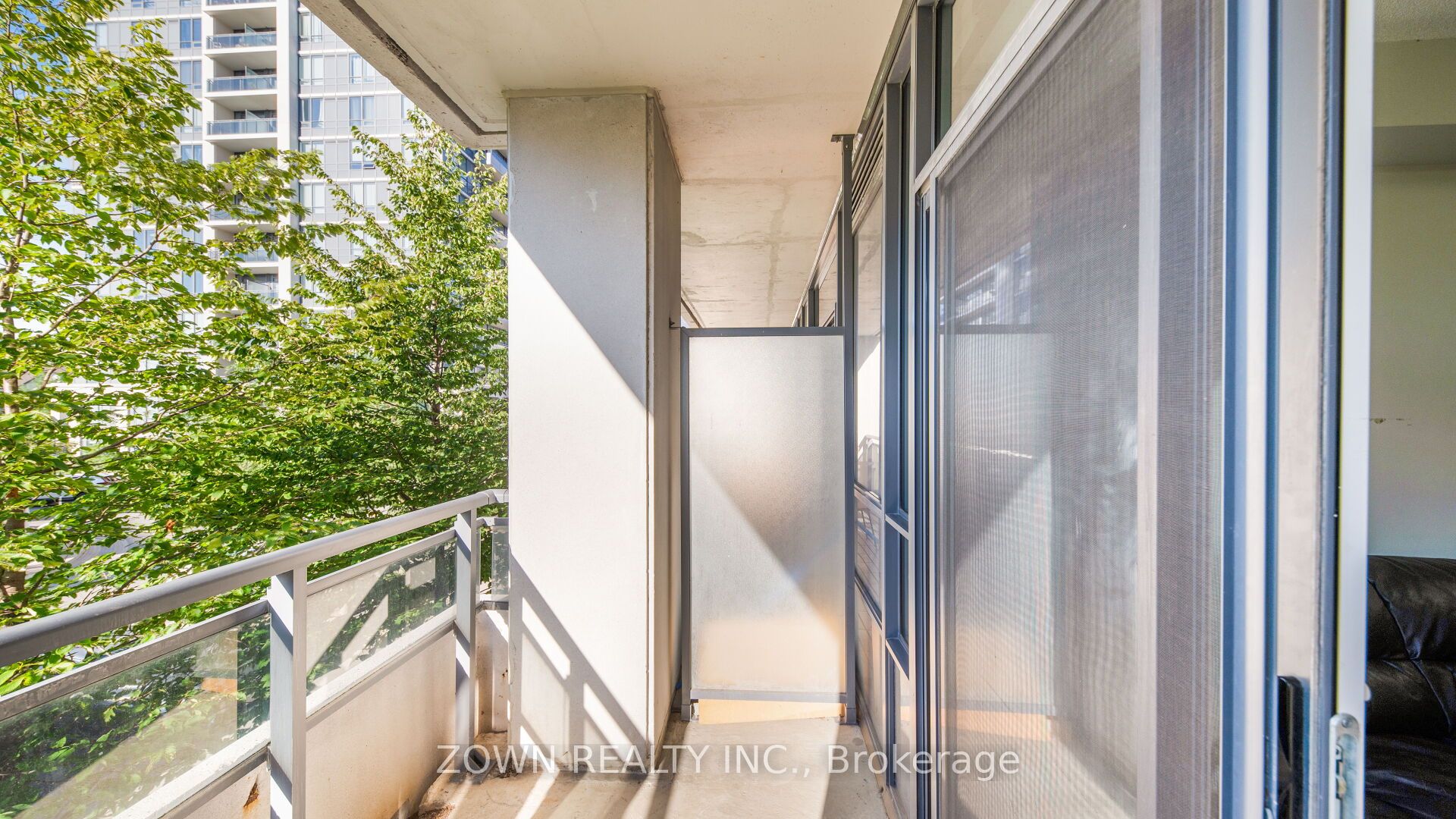 85 North Park Road 201 Property Photo 24