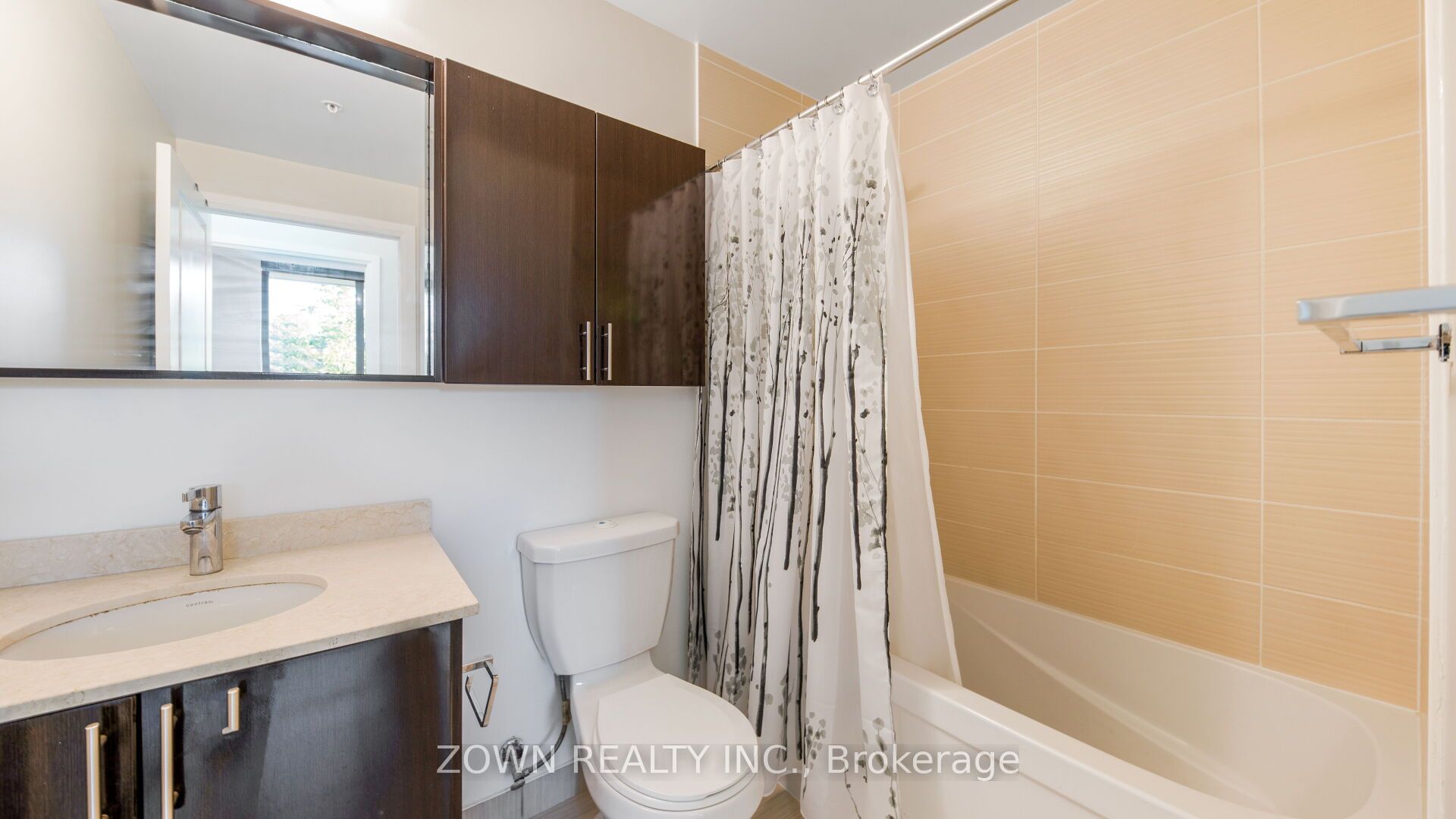 85 North Park Road 201 Property Photo 36