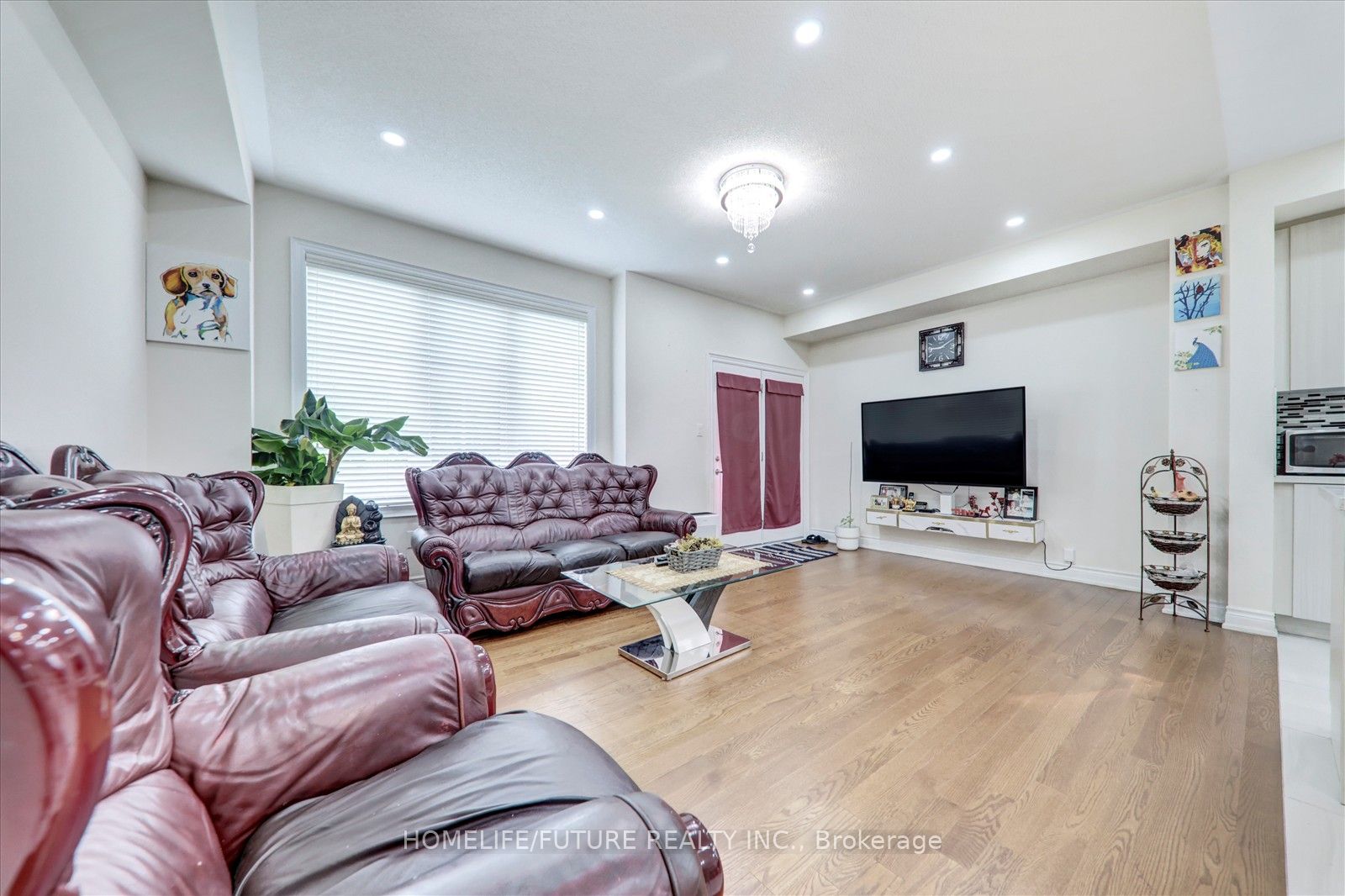 12 Ryler Way Property Photo 13