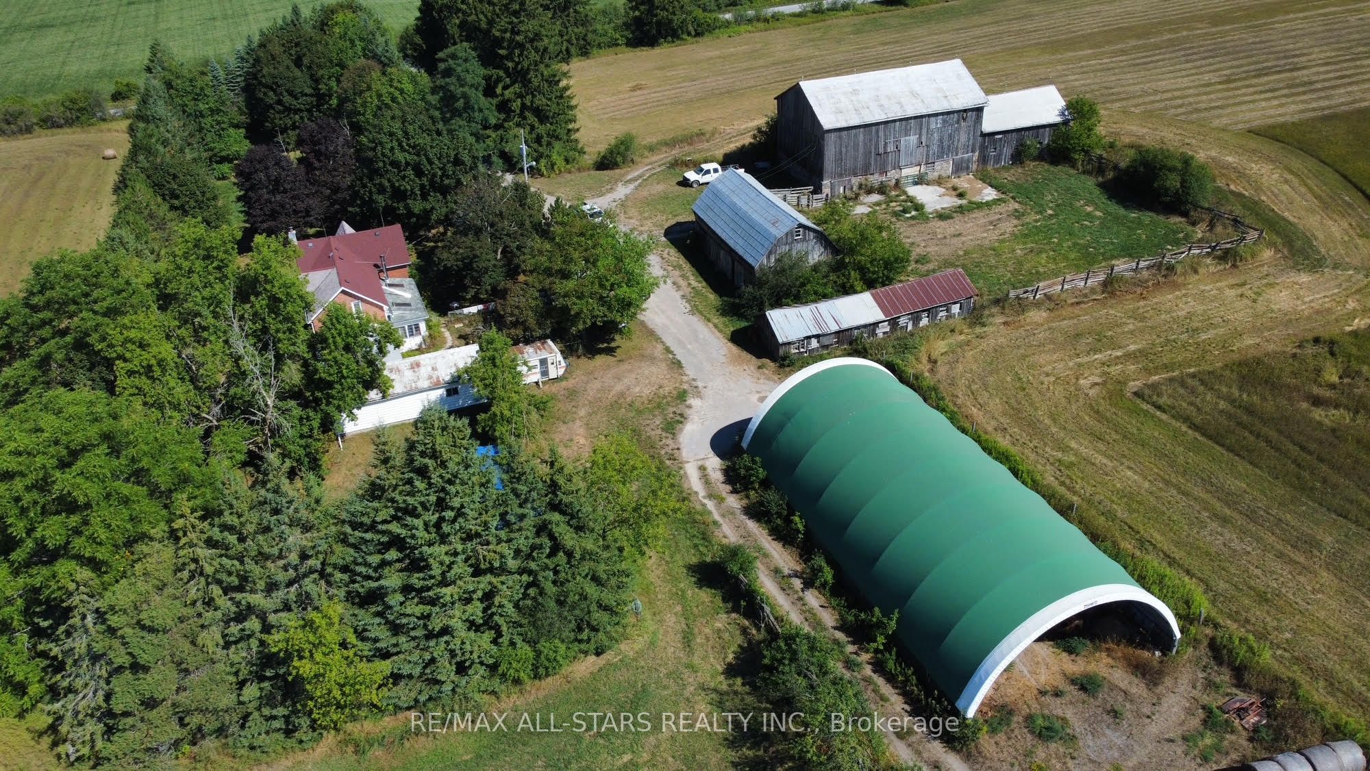 2320 Brock Concession 11 Road Property Photo 1