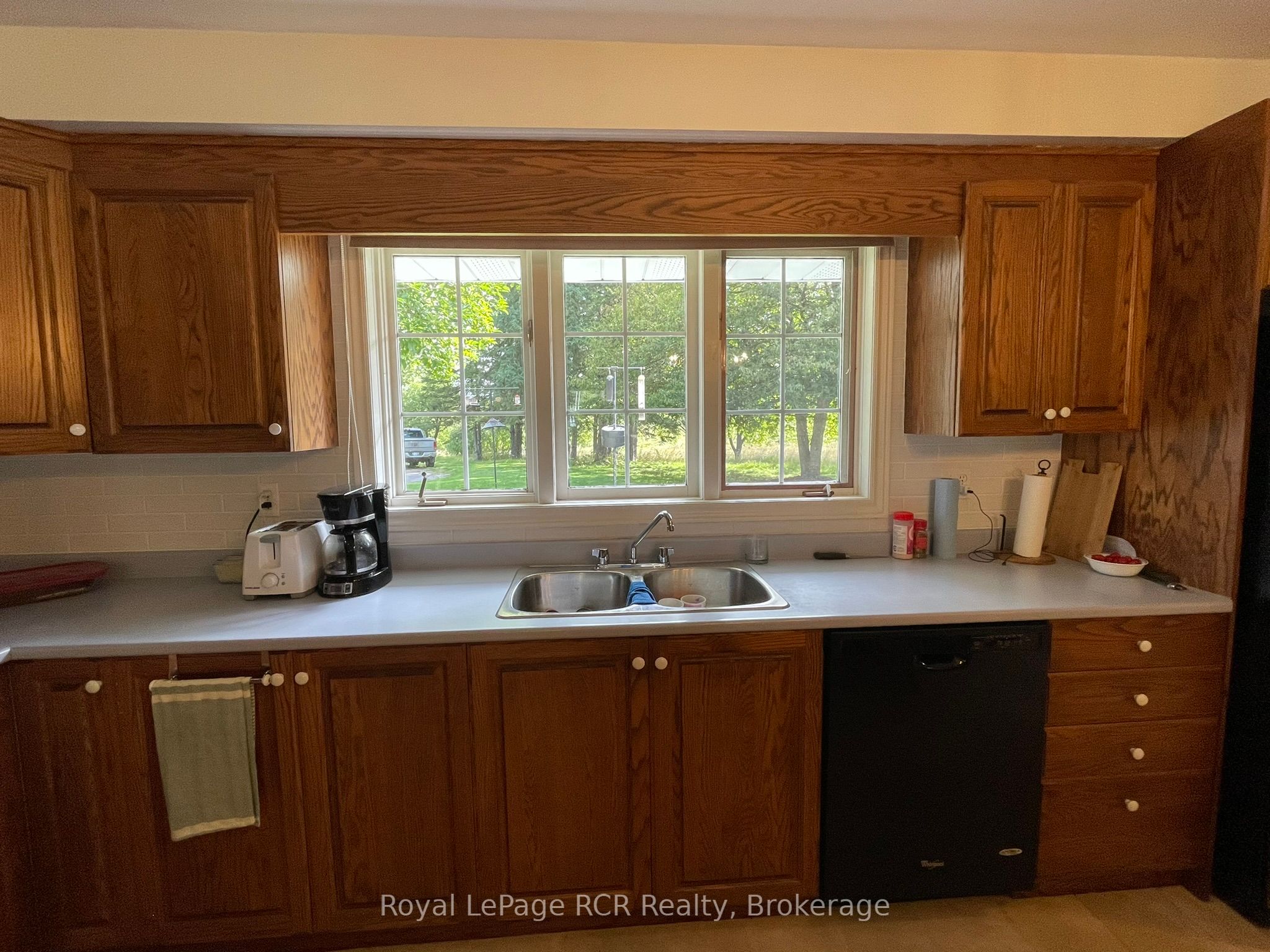 1922 Concession 4 Road Property Photo 11