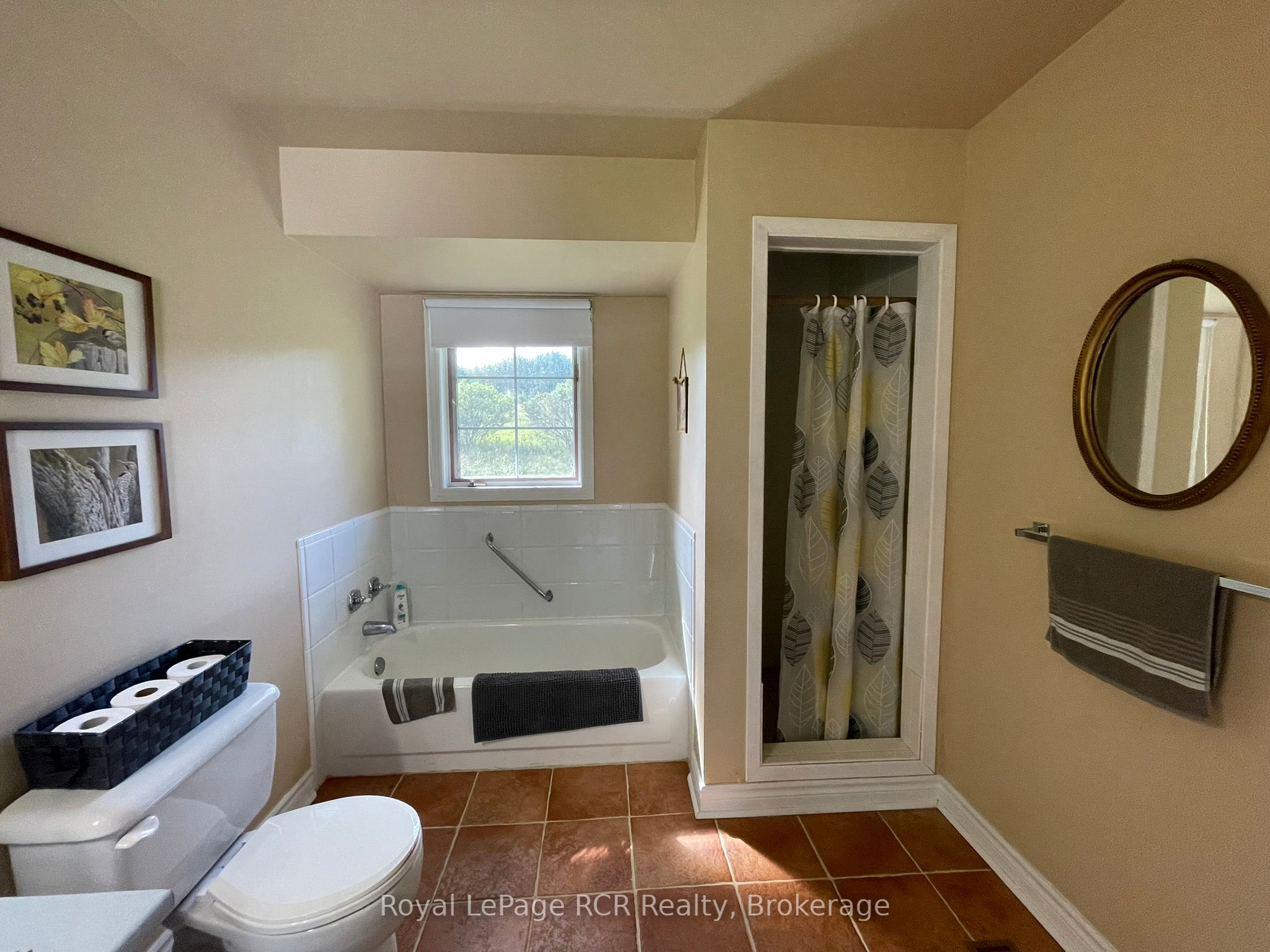 1922 Concession 4 Road Property Photo 29