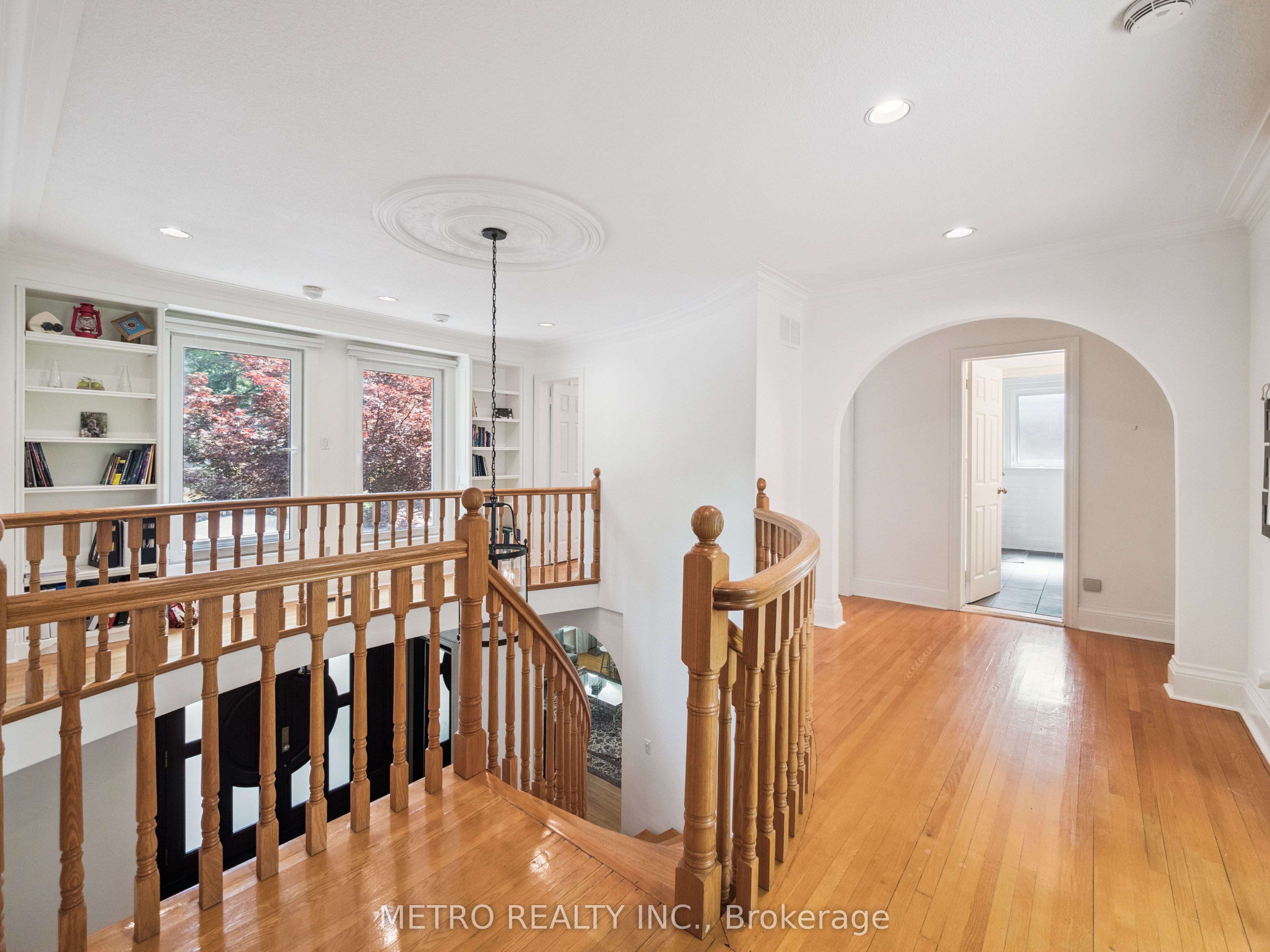 14 Village Squire Lane Property Photo 22