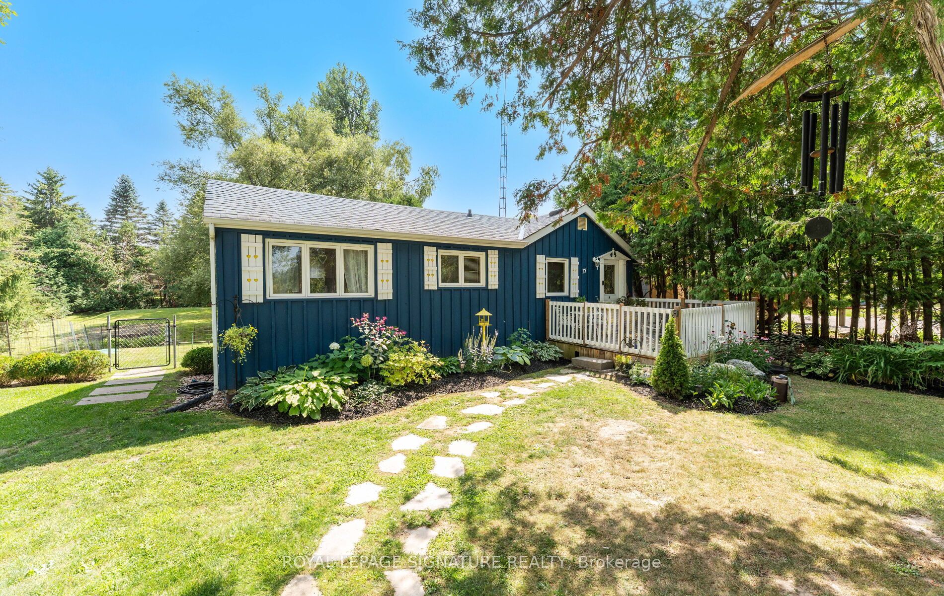 17 Mustard Street Property Photo 1