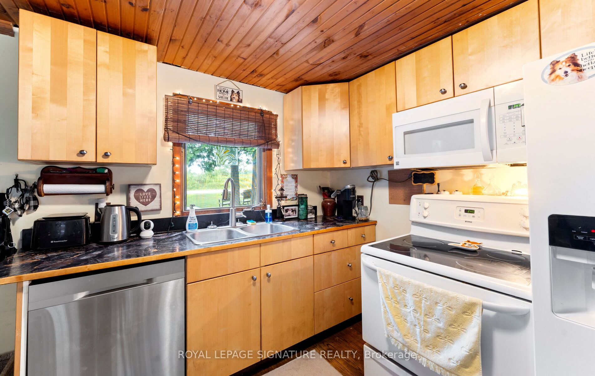 17 Mustard Street Property Photo 8