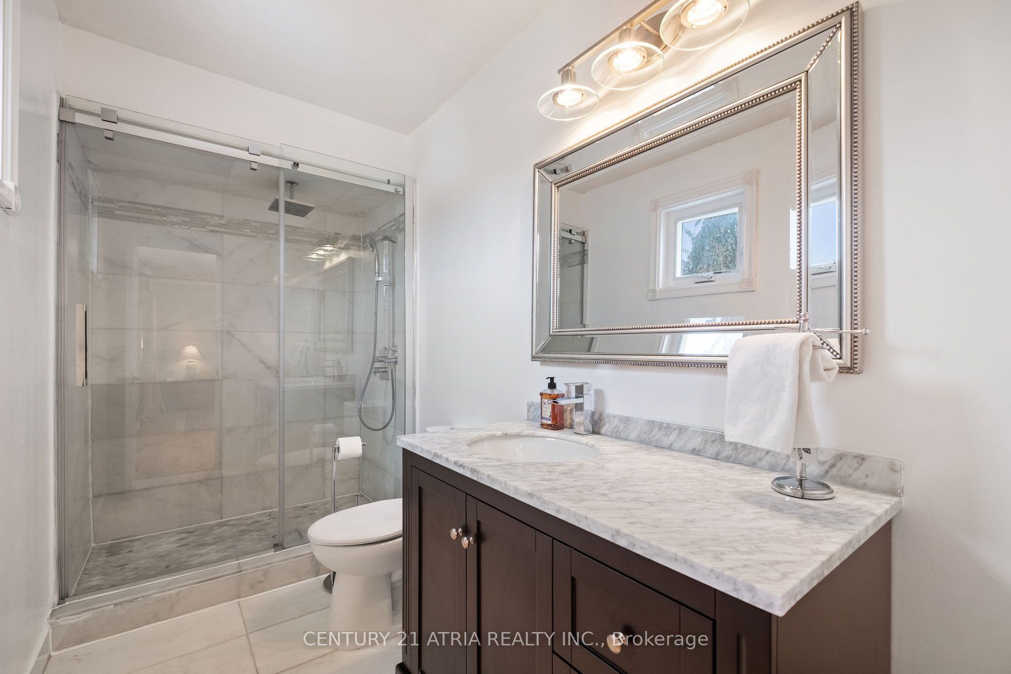 42 Fifefield Drive Property Photo 23