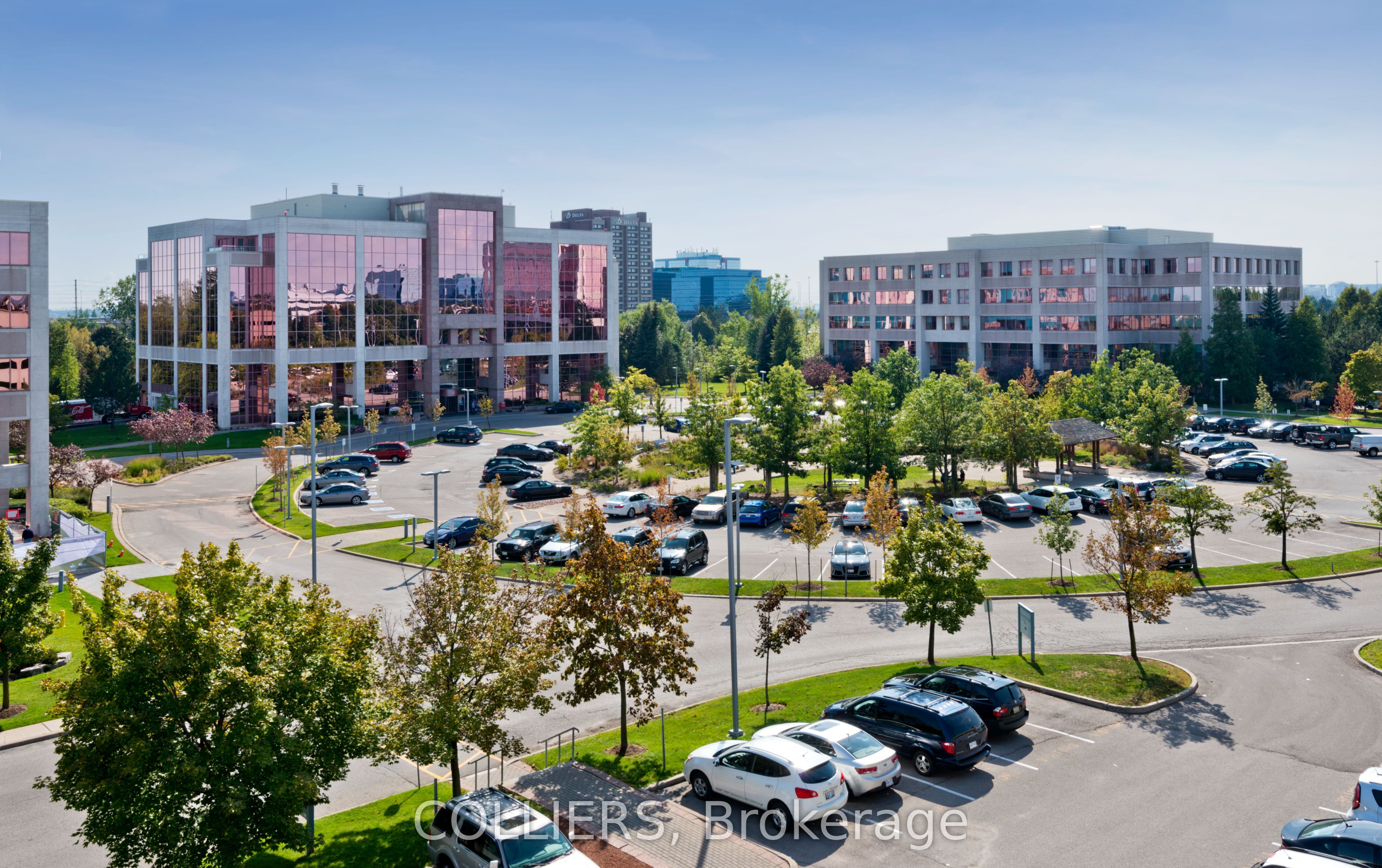 27 Allstate Parkway 100 Property Photo 2