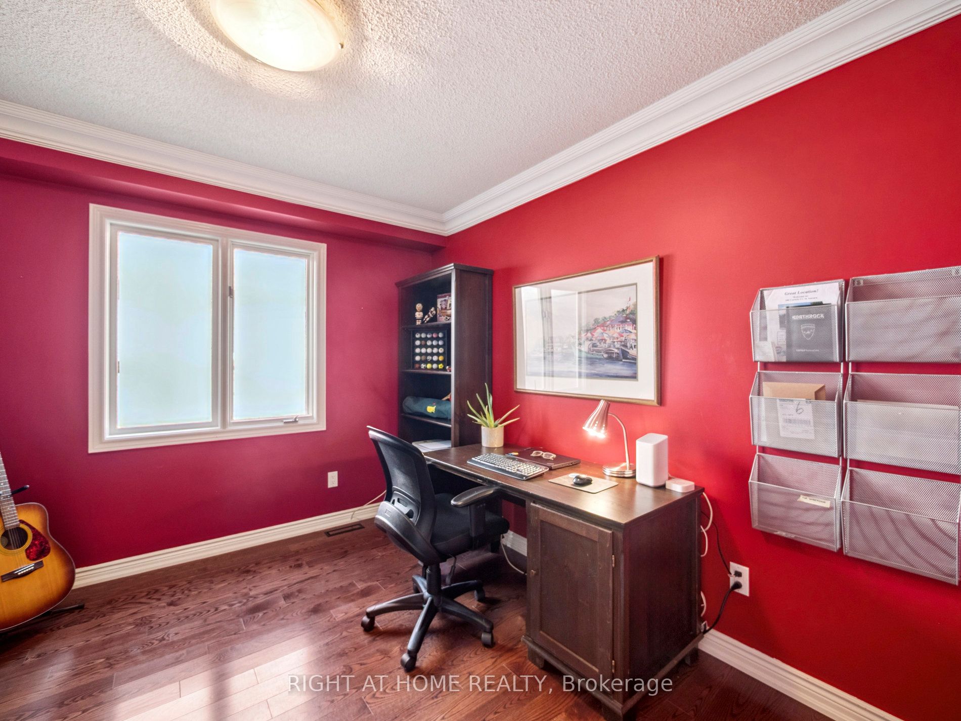 100 Carlyle Crescent Property Photo 18