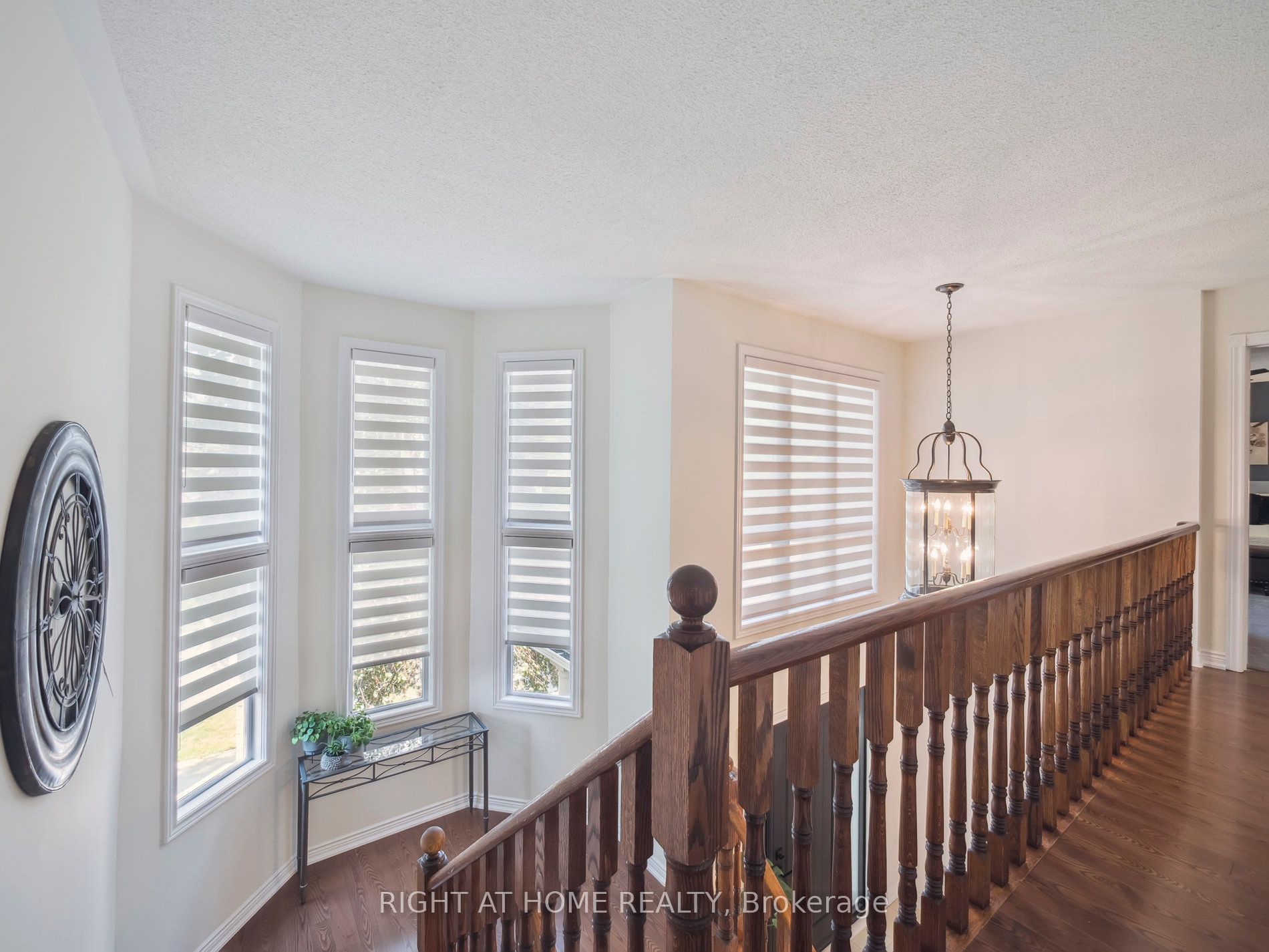 100 Carlyle Crescent Property Photo 21