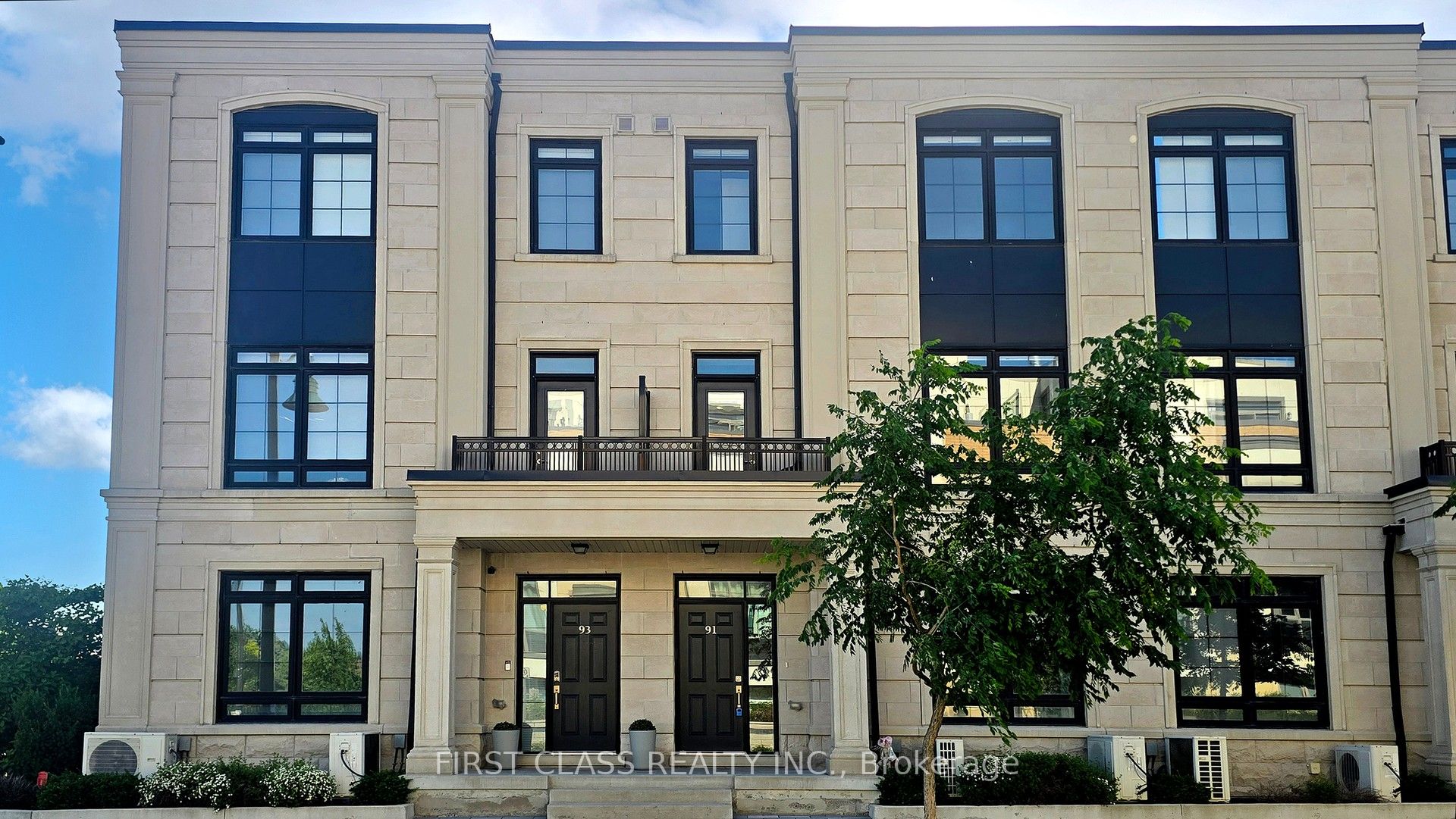 91 William Saville Street Property Photo 2