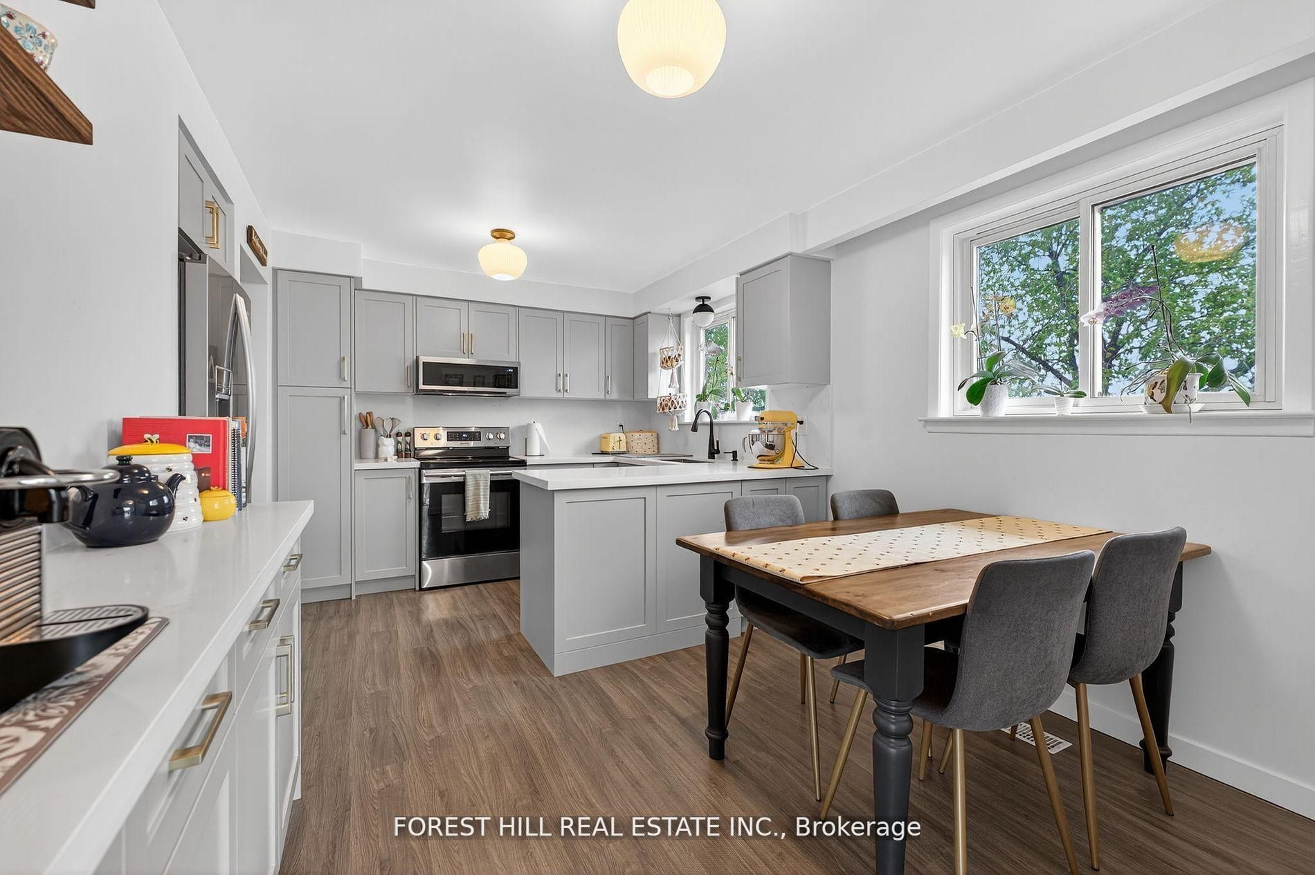 100 Andrew Park Property Photo 1