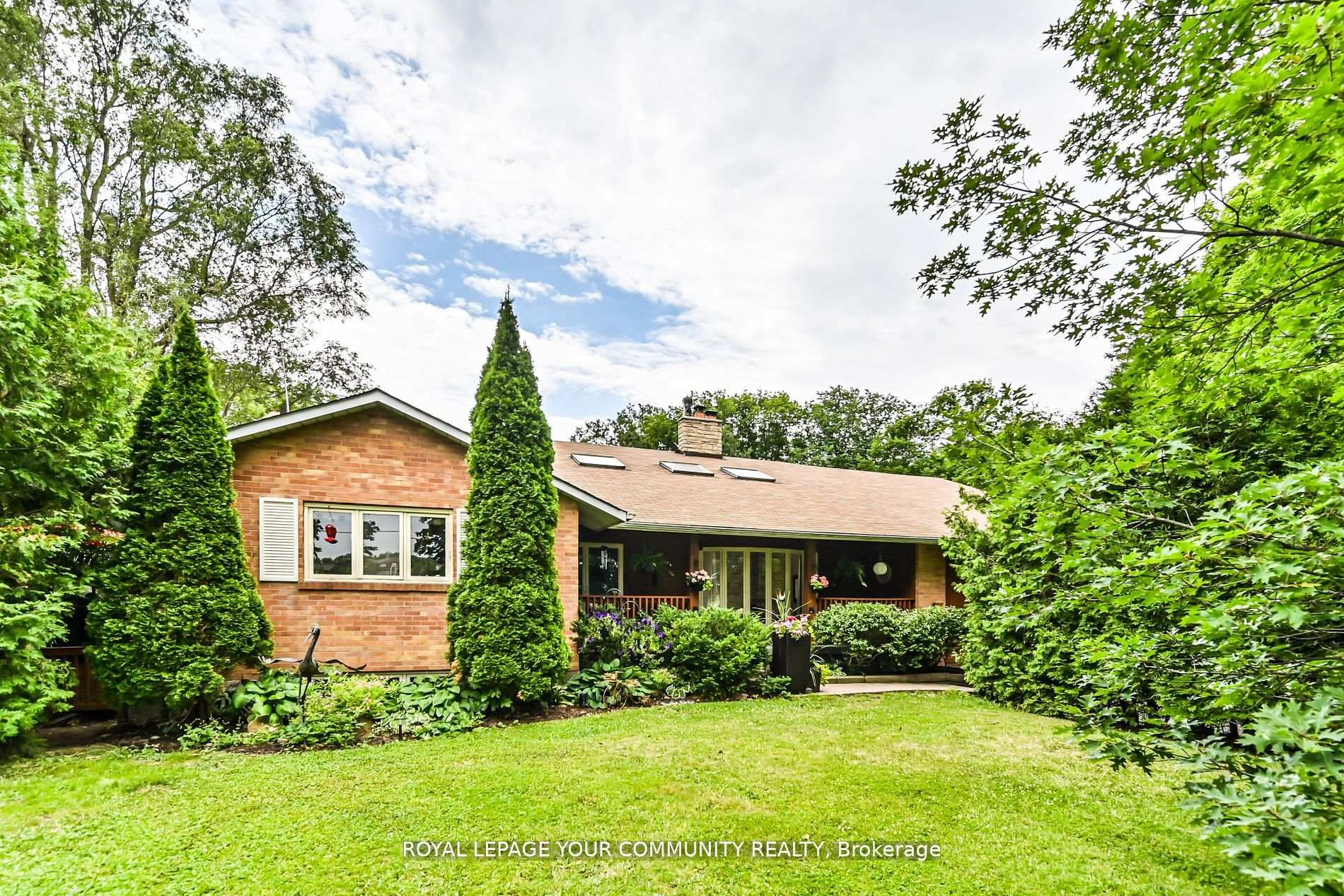 247 Harris Avenue Property Photo 1