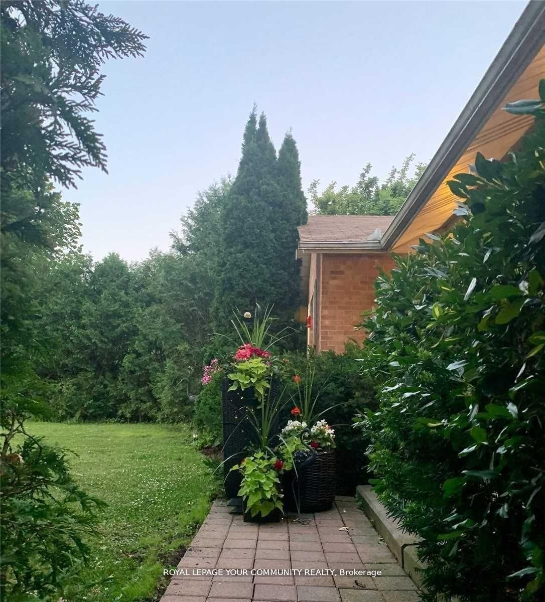 247 Harris Avenue Property Photo 28