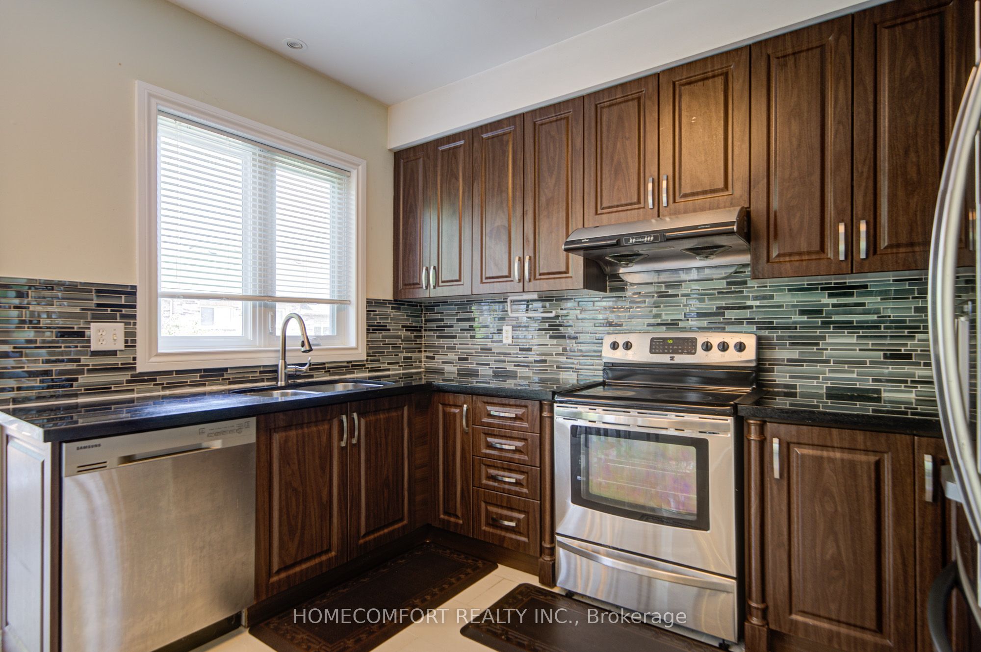 68 Redstone Road Property Photo 20