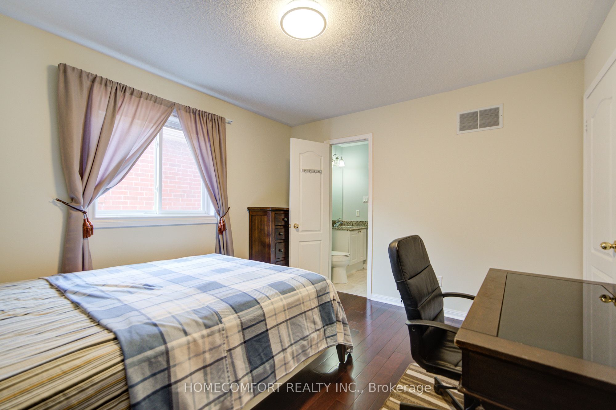 68 Redstone Road Property Photo 34