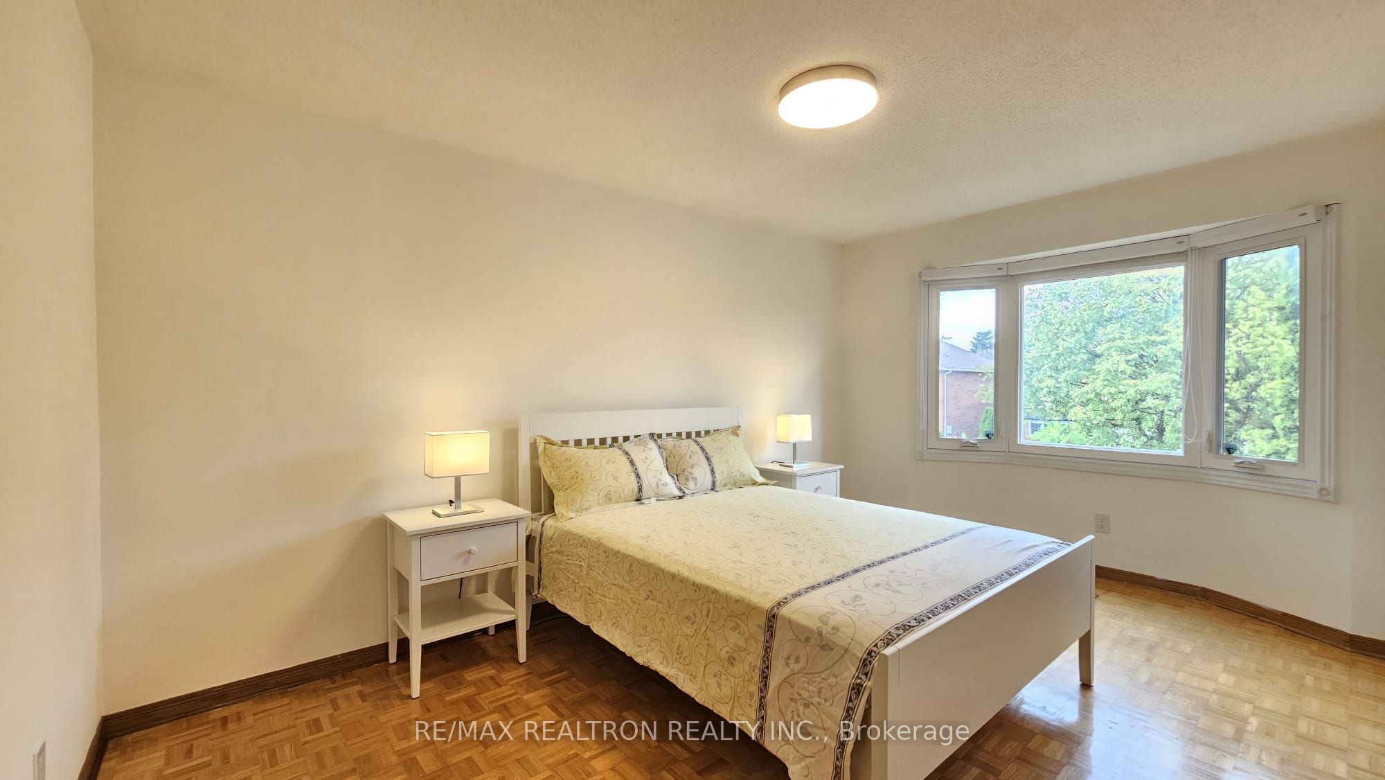 2 Glenhurst Road Property Photo 15