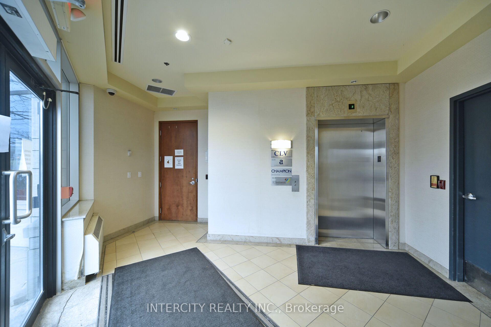 6 Ronrose Drive Bsmt Property Photo 8
