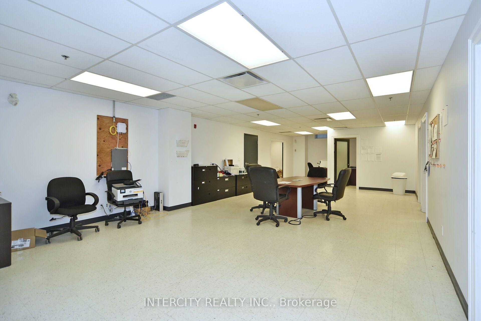6 Ronrose Drive Bsmt Property Photo 16