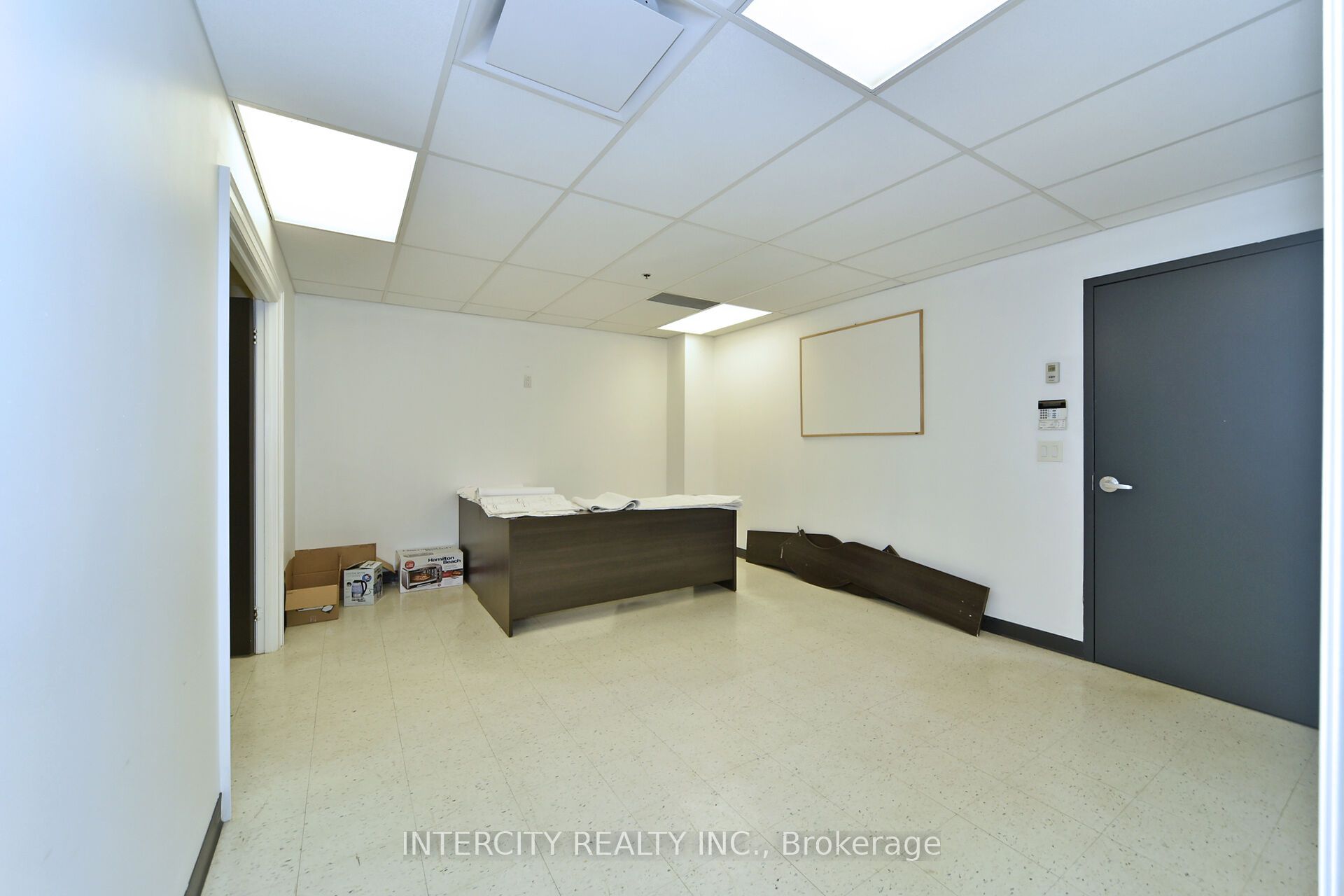 6 Ronrose Drive Bsmt Property Photo 27